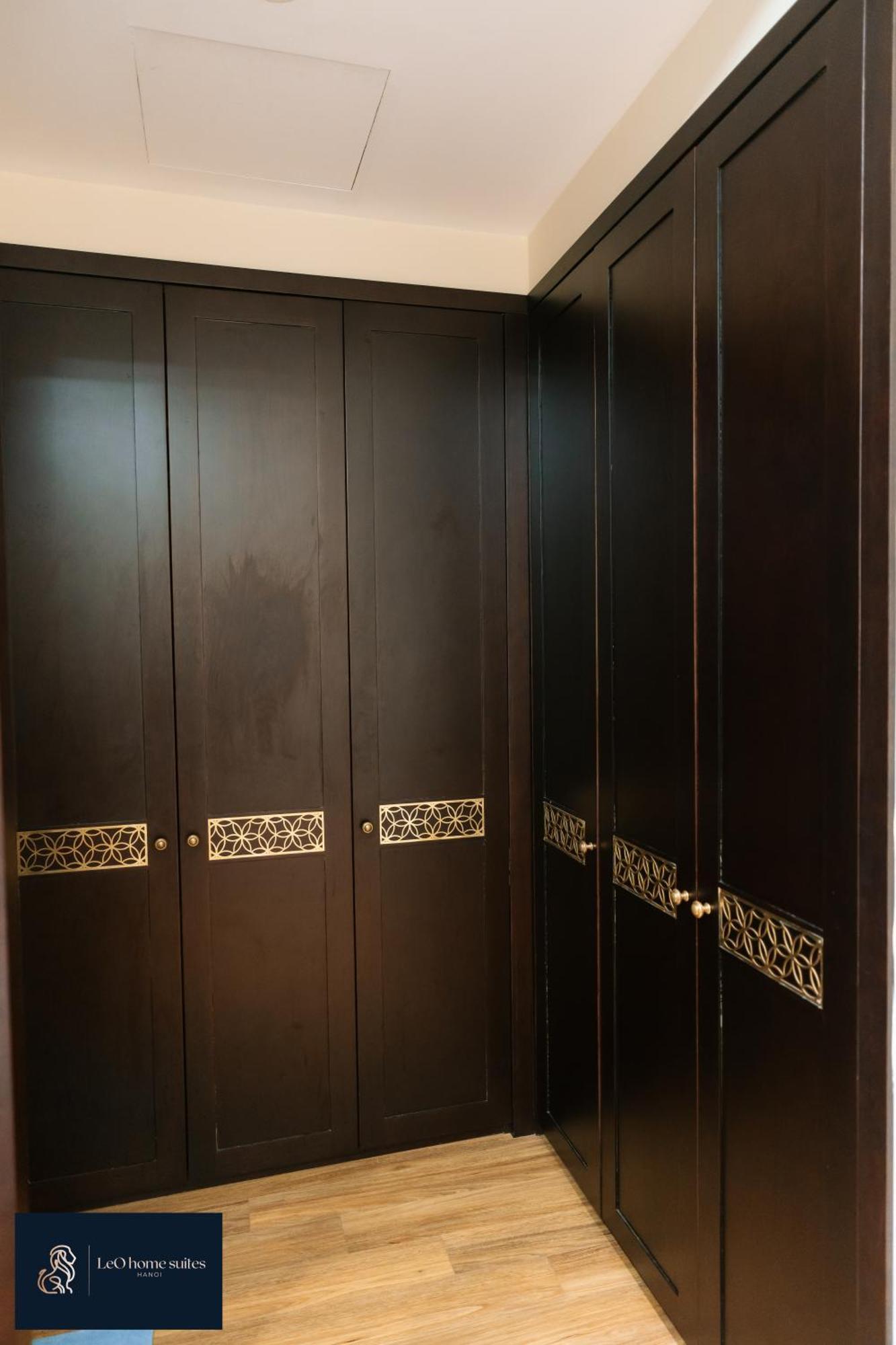 Apartment -natural Light -projector -spacious - 2br Incenter *