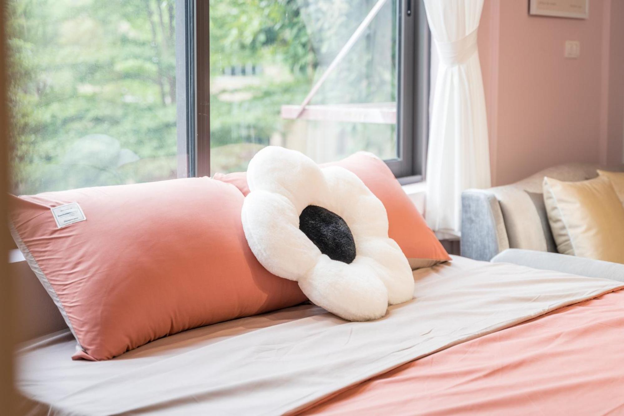 Lahomestay Khuat Duy Tien *