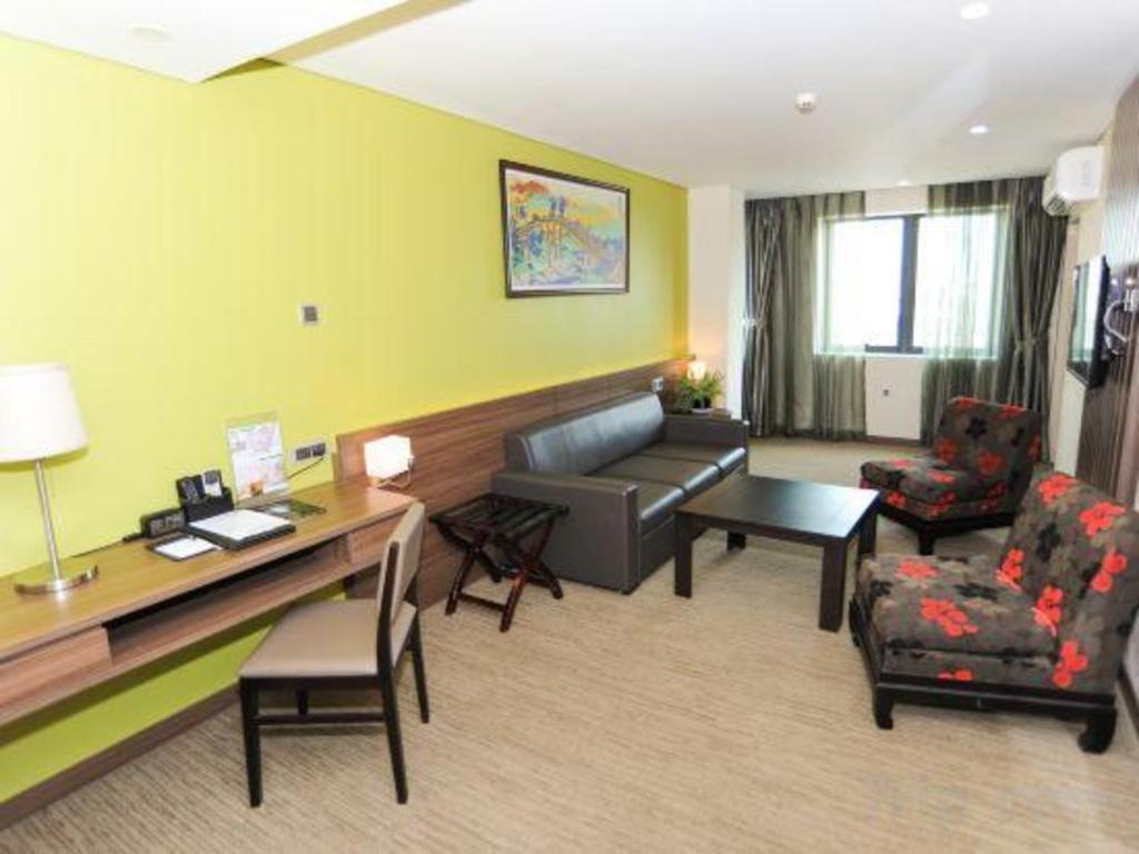 Hotel Tokyo Hanói
