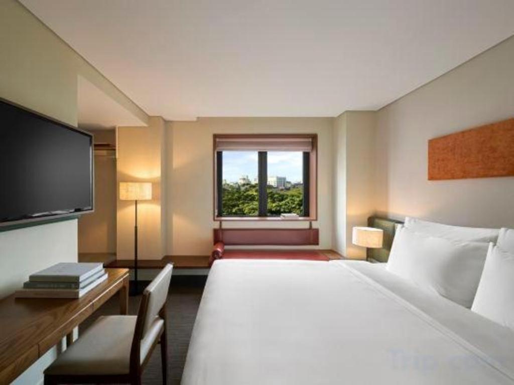 Tokyo 4* Hanoi