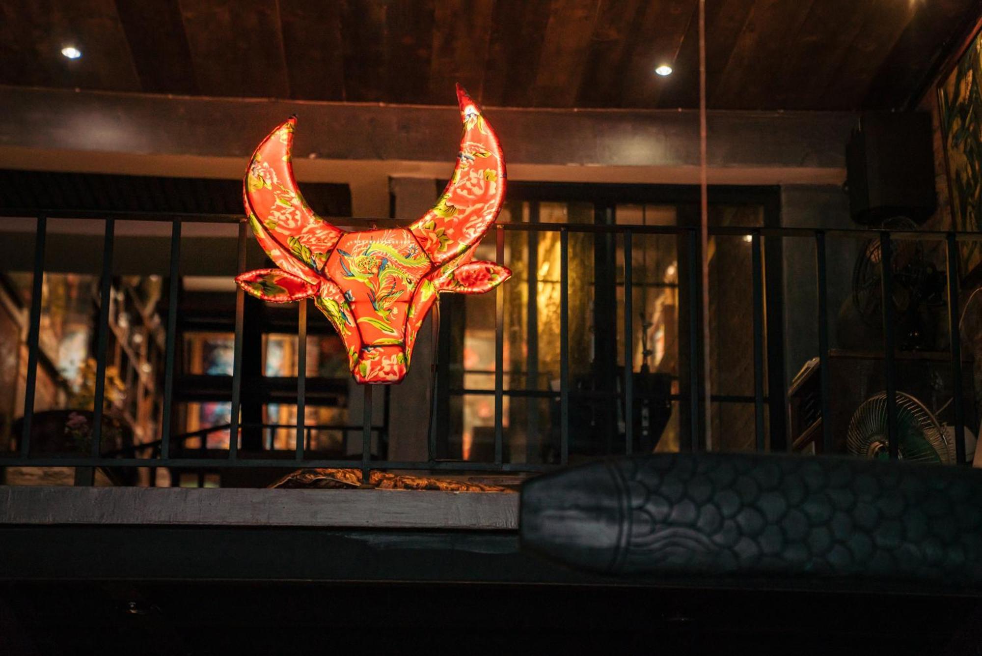 Phen Art House, Artistic Living In The Heart Of Old Quarter *