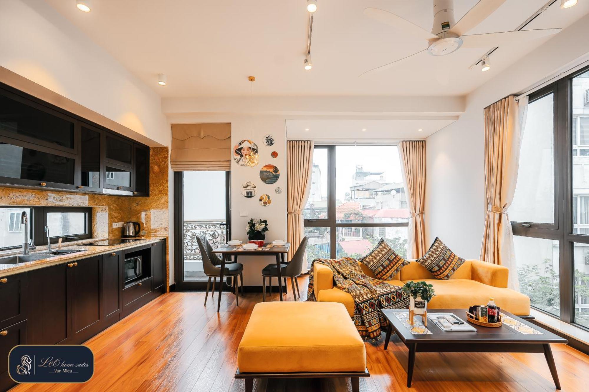 Căn hộ High-ser -2br - Niceview - Parking - Spacious - In Center *