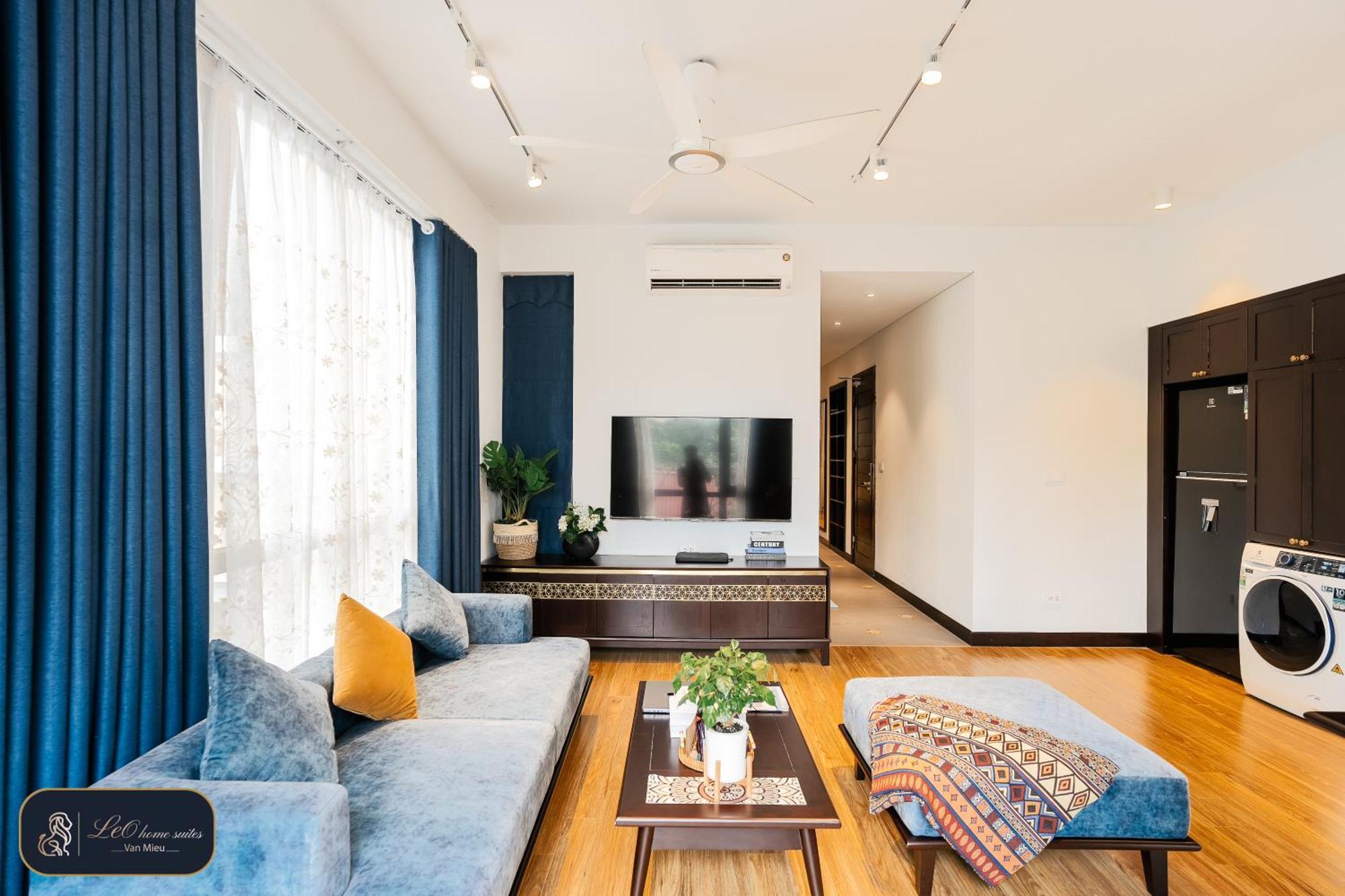 High-ser -2br - Niceview - Parking - Spacious - In Center Hanoi