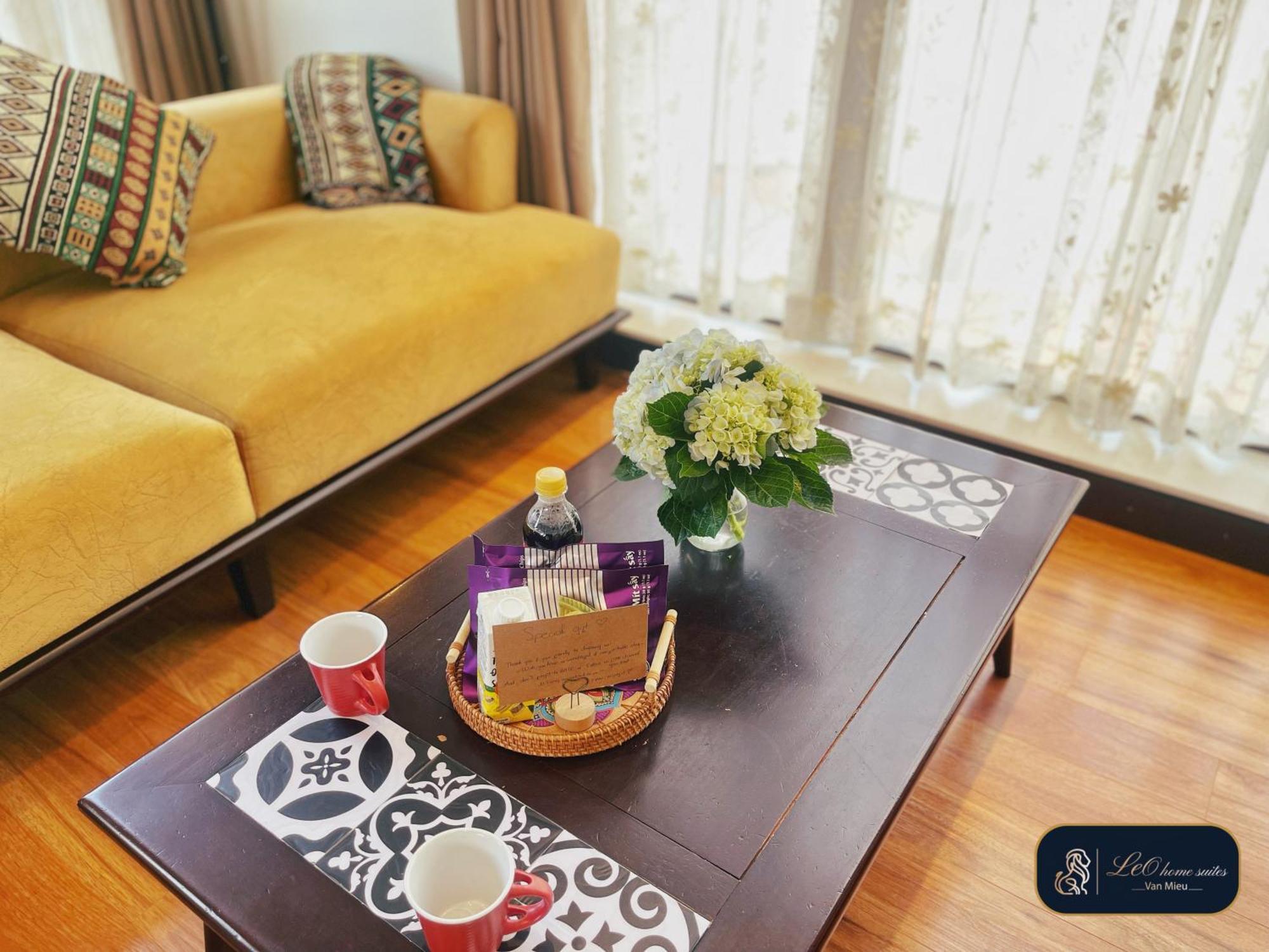 High-ser -2br - Niceview - Parking - Spacious - In Center *