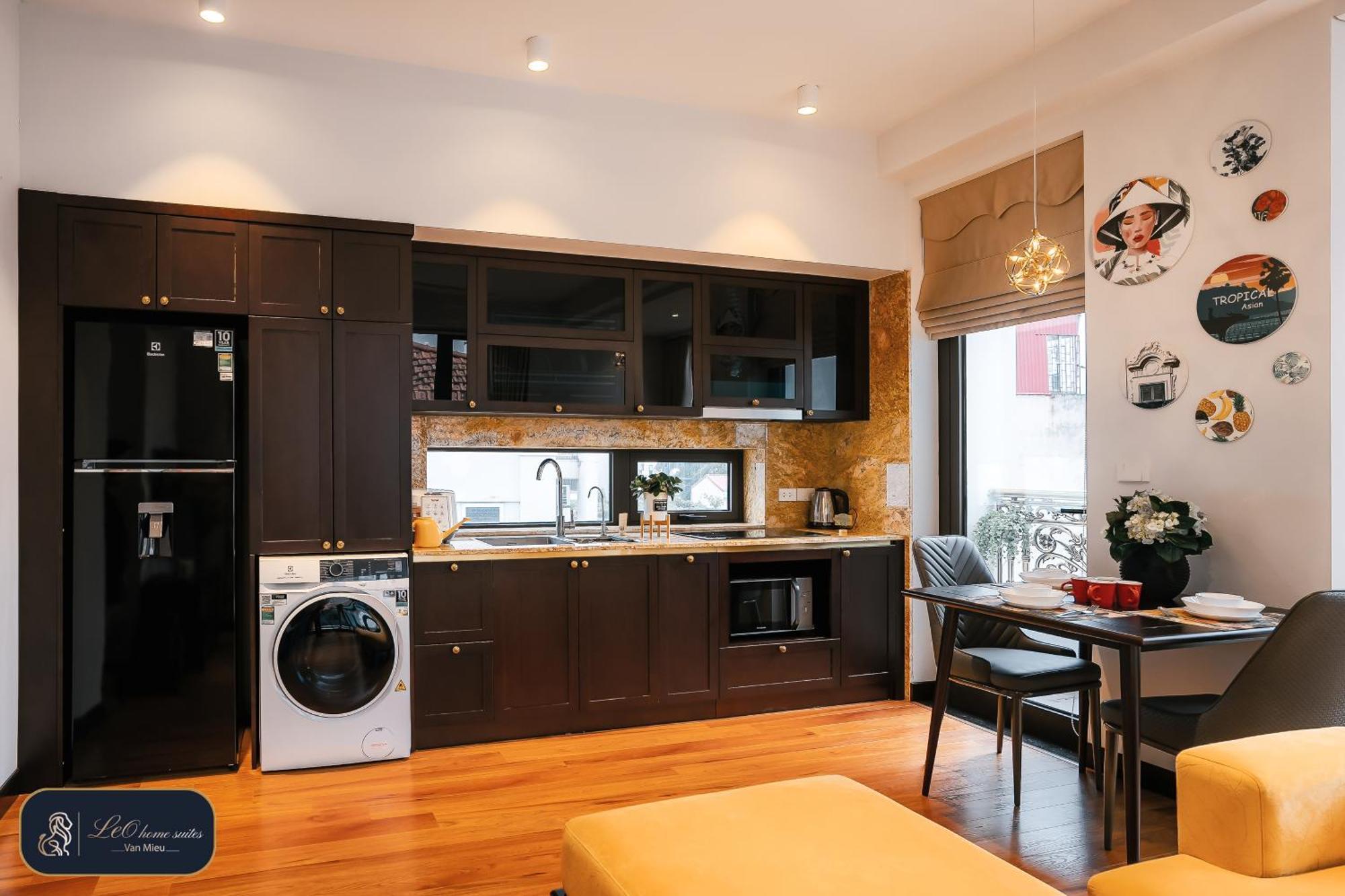 High-ser -2br - Niceview - Parking - Spacious - In Center * Hanoi