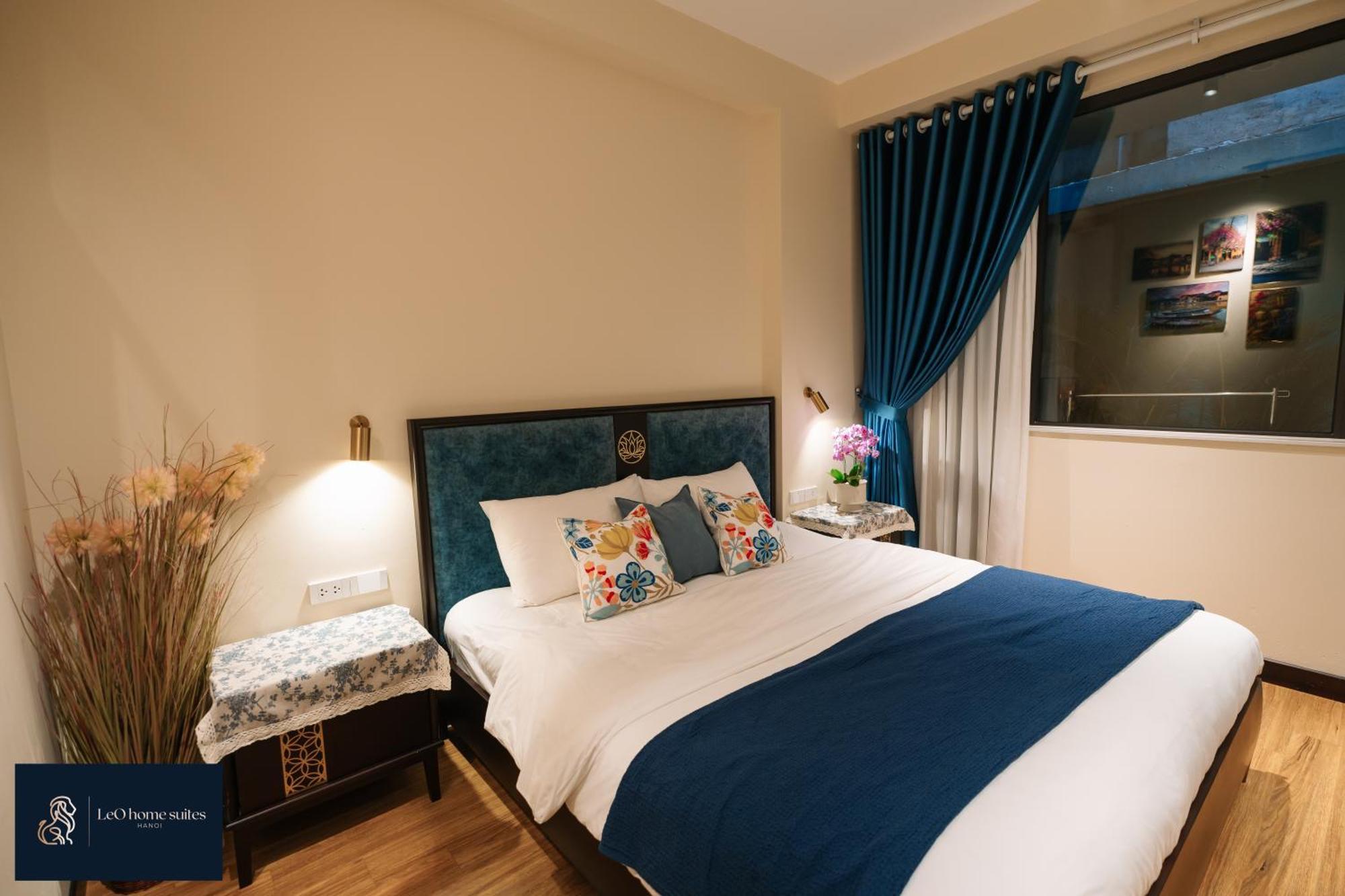 High-ser -2br - Niceview - Parking - Spacious - In Center