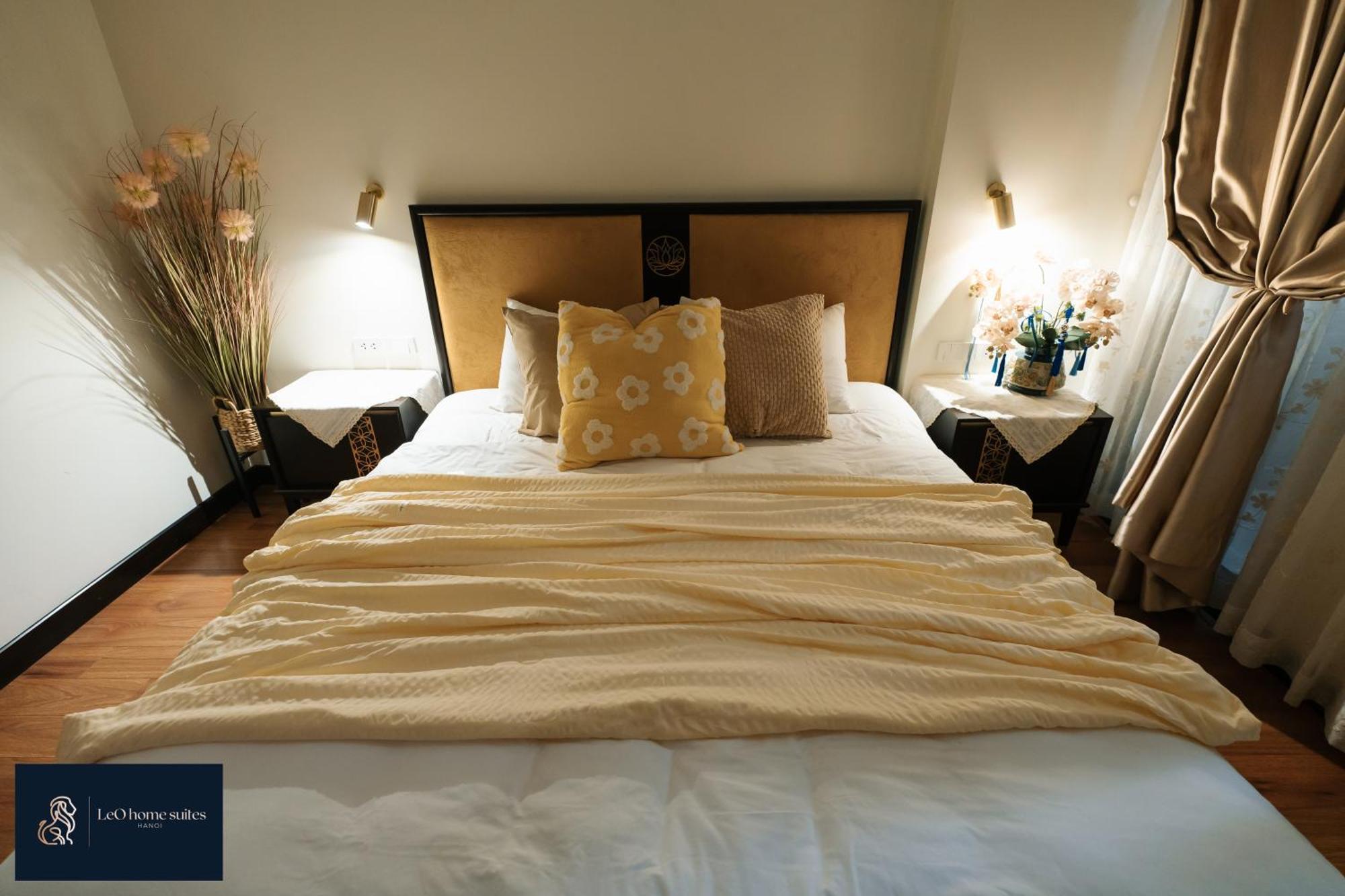 High-ser -2br - Niceview - Parking - Spacious - In Center *