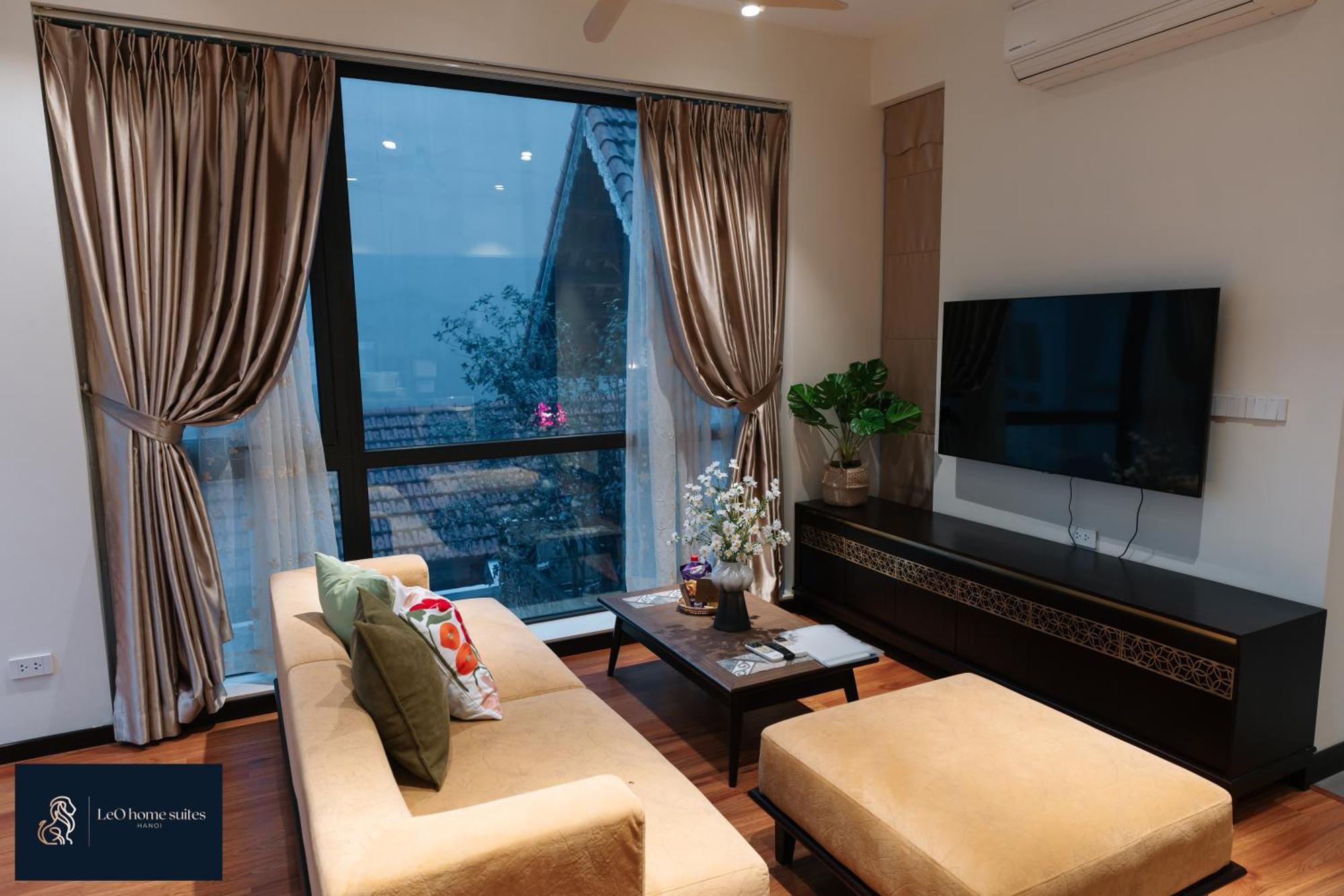 High-ser -2br - Niceview - Parking - Spacious - In Center Hà Nội
