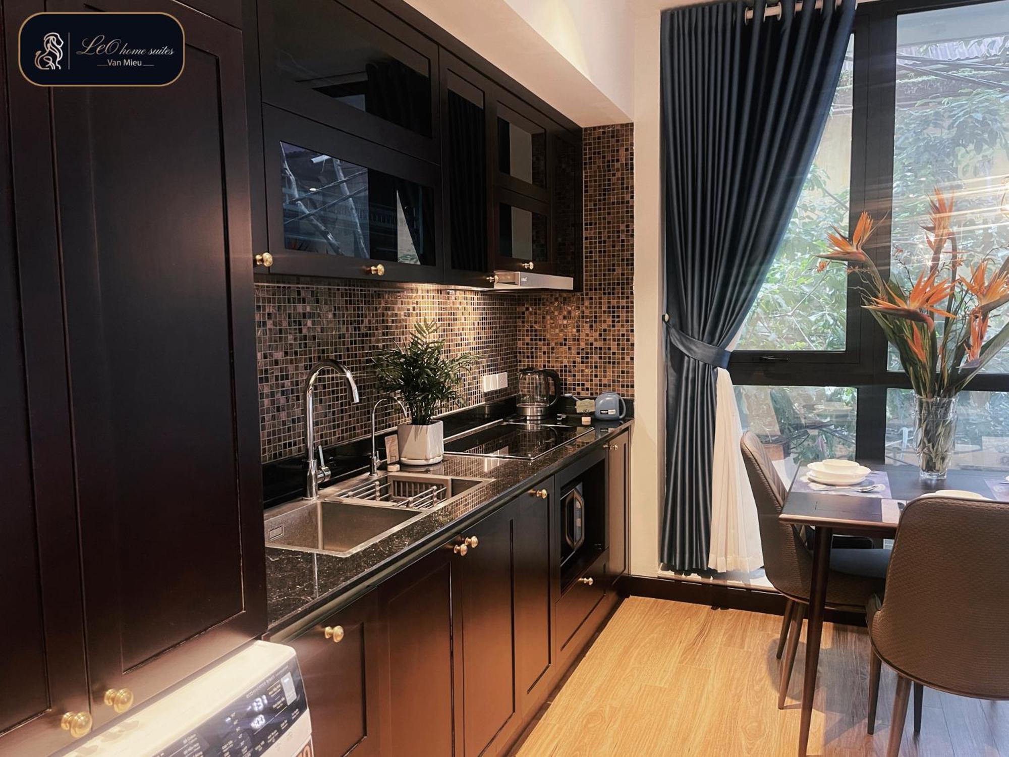 High-ser -2br - Niceview - Parking - Spacious - In Center Hanoi