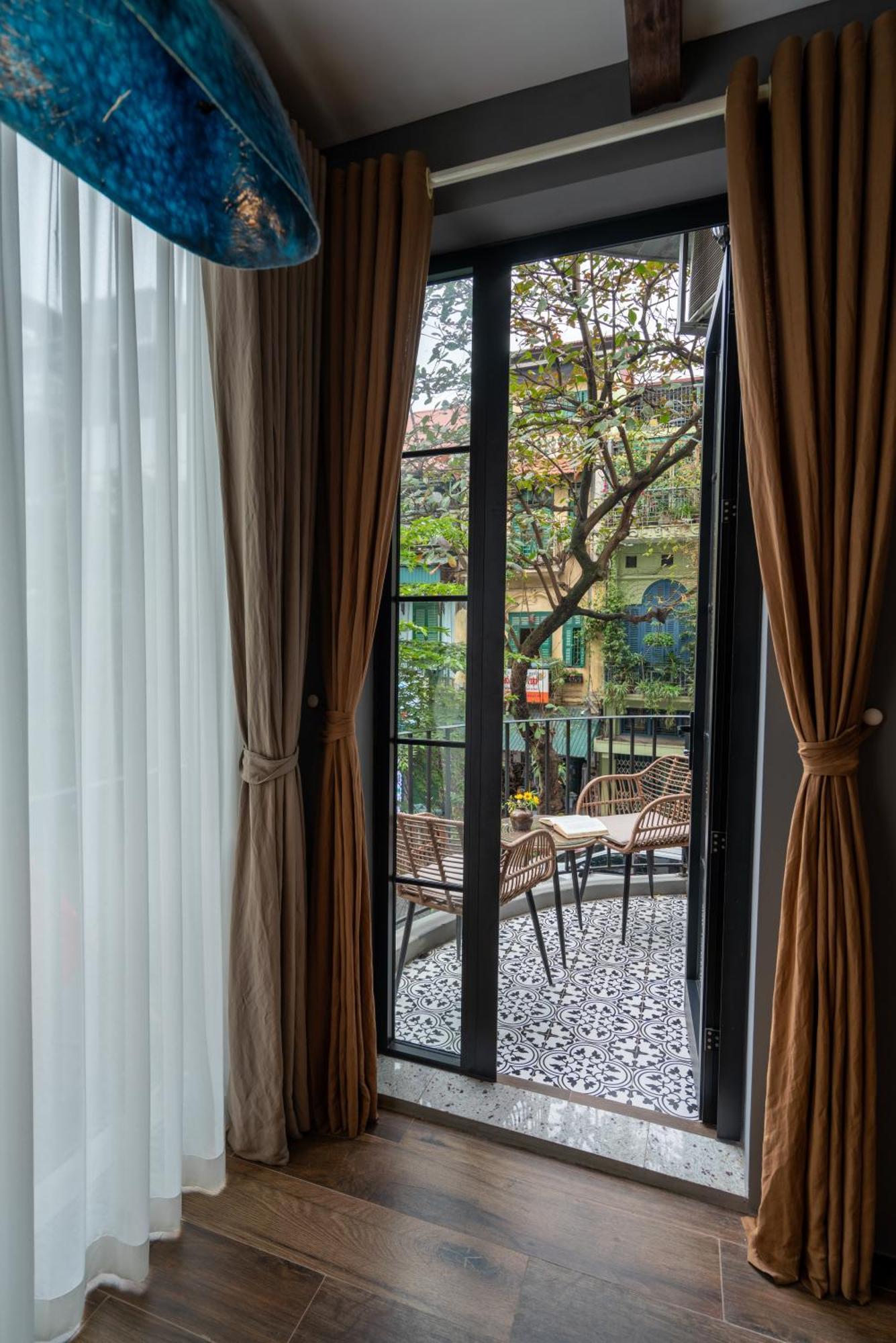 Aparthotel Phen Art House, Artistic Living In The Heart Of Old Quarter