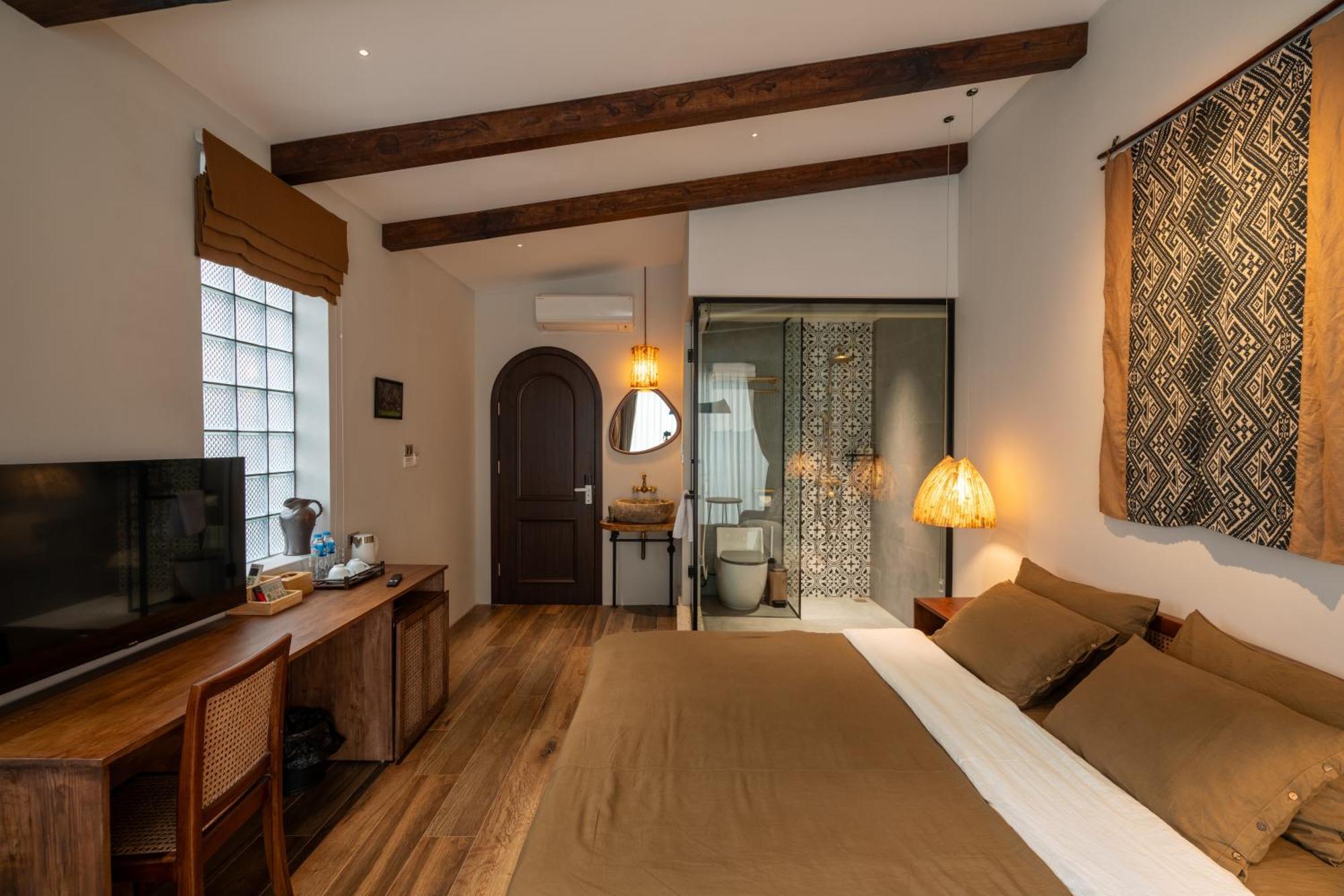 Phen Art House, Artistic Living In The Heart Of Old Quarter Aparthotel *