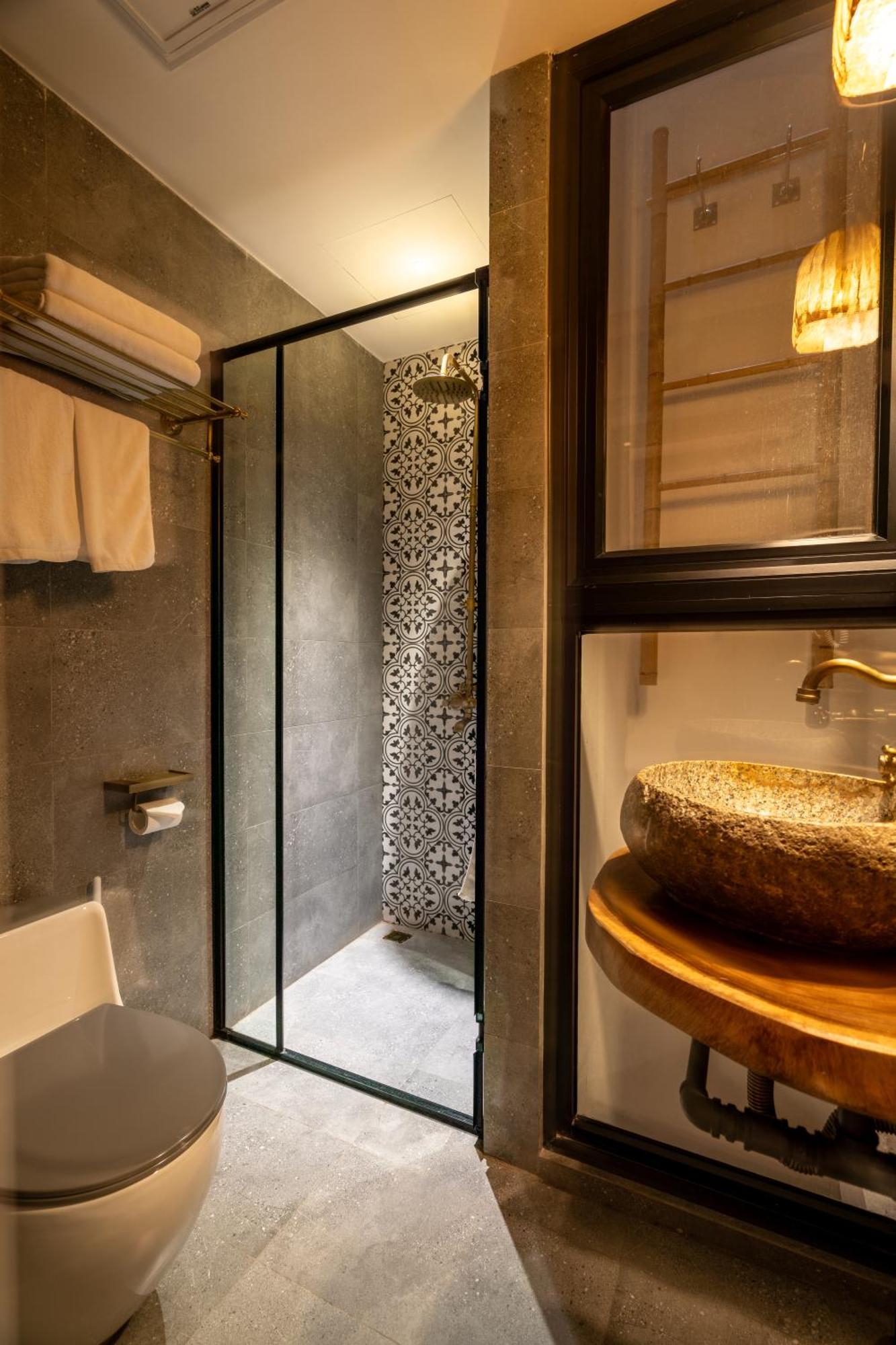 Aparthotel Phen Art House, Artistic Living In The Heart Of Old Quarter *