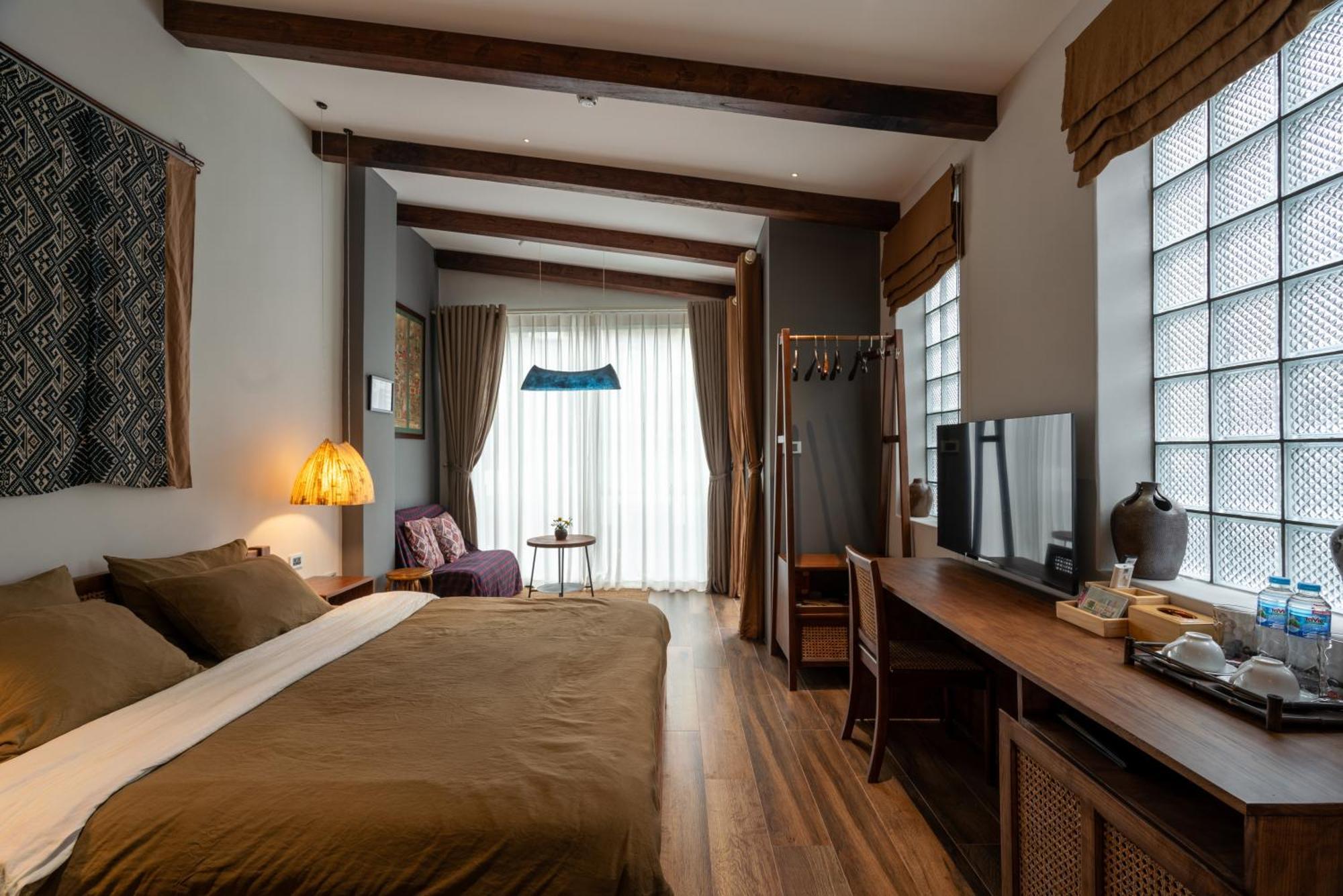 Phen Art House, Artistic Living In The Heart Of Old Quarter Hanói