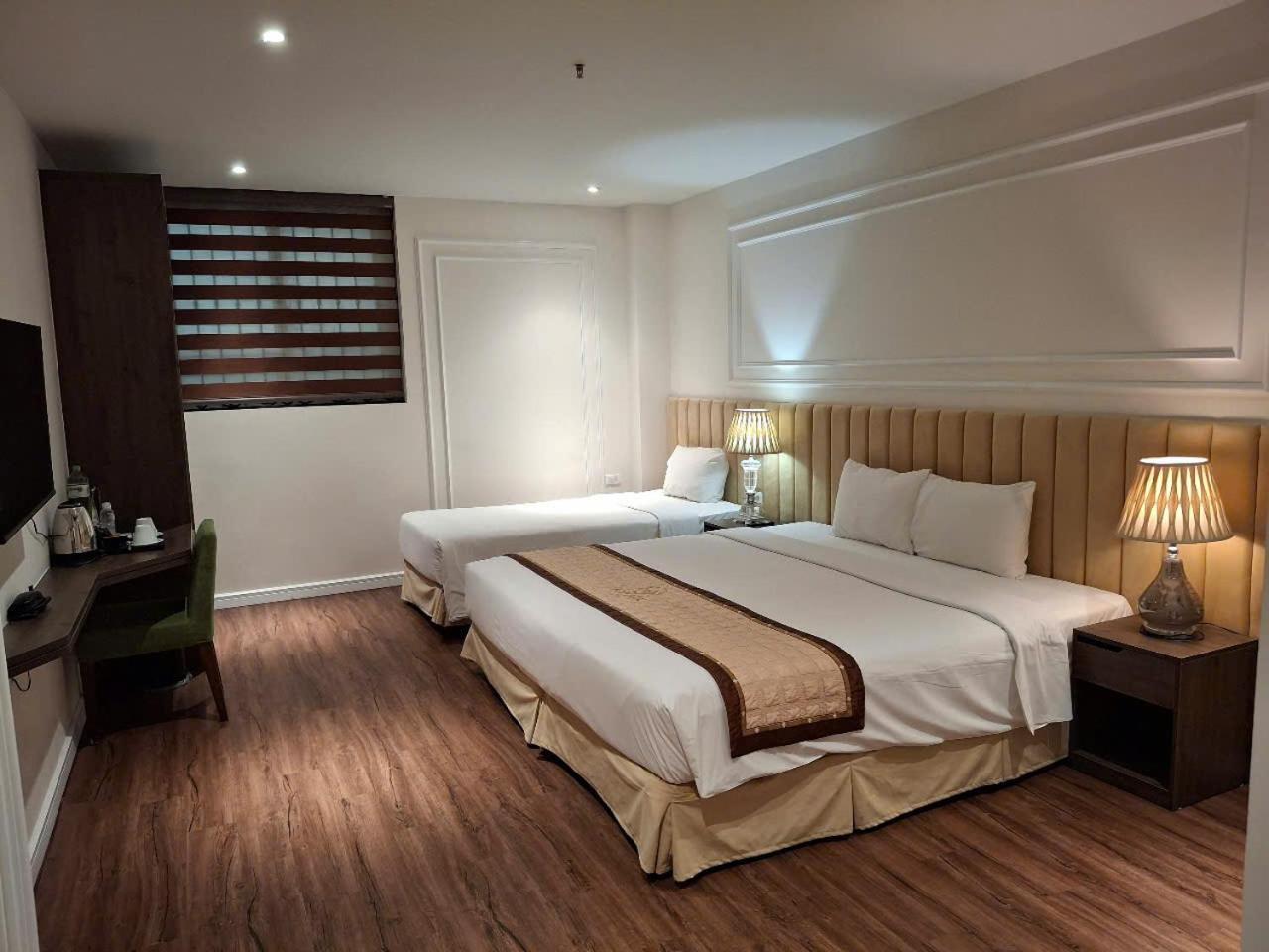 Skylark Hotel Hanoi