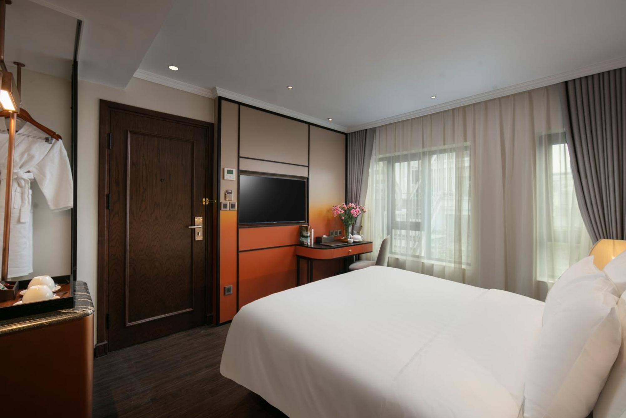 The Chi Boutique 4*