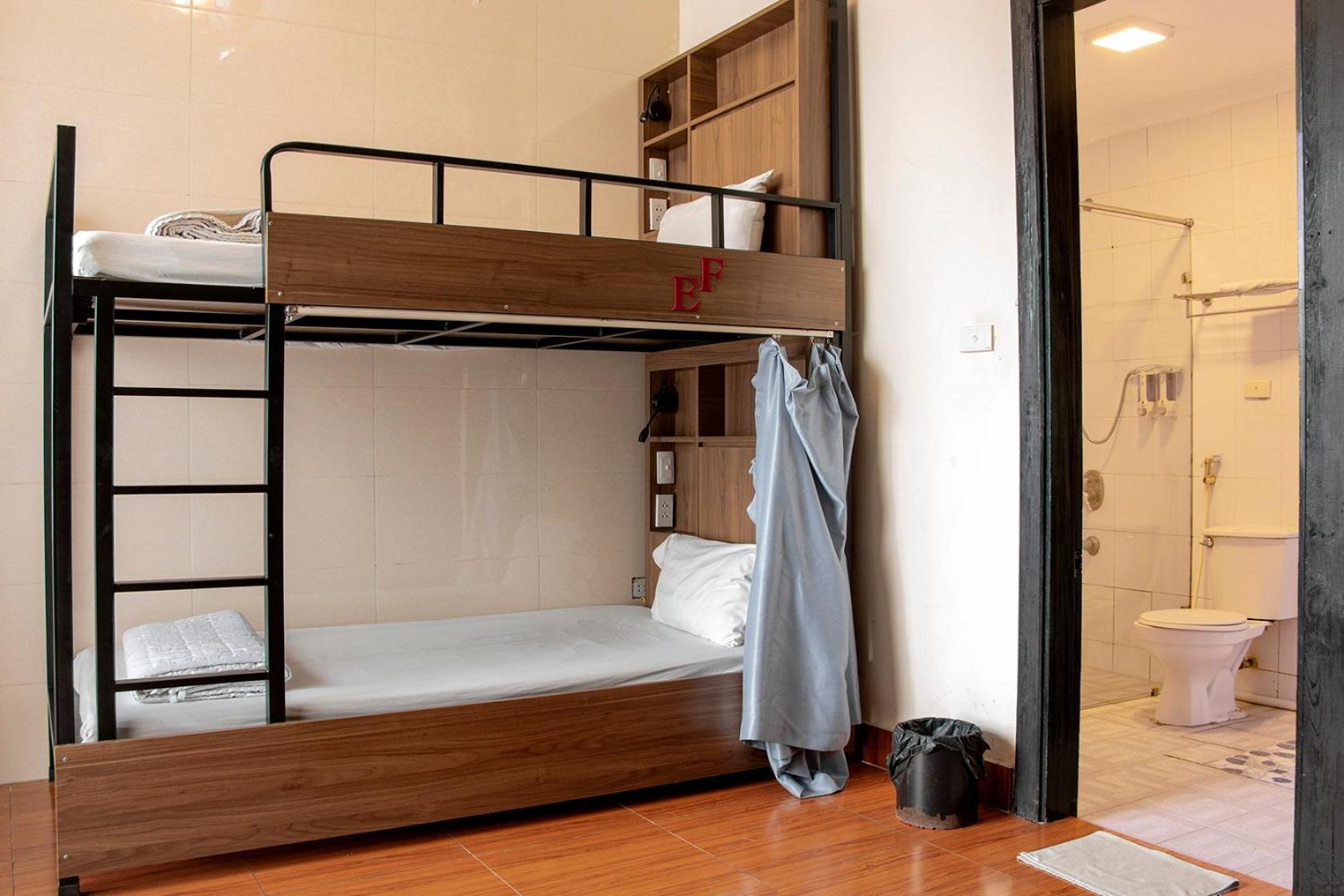 Group Nest 2*