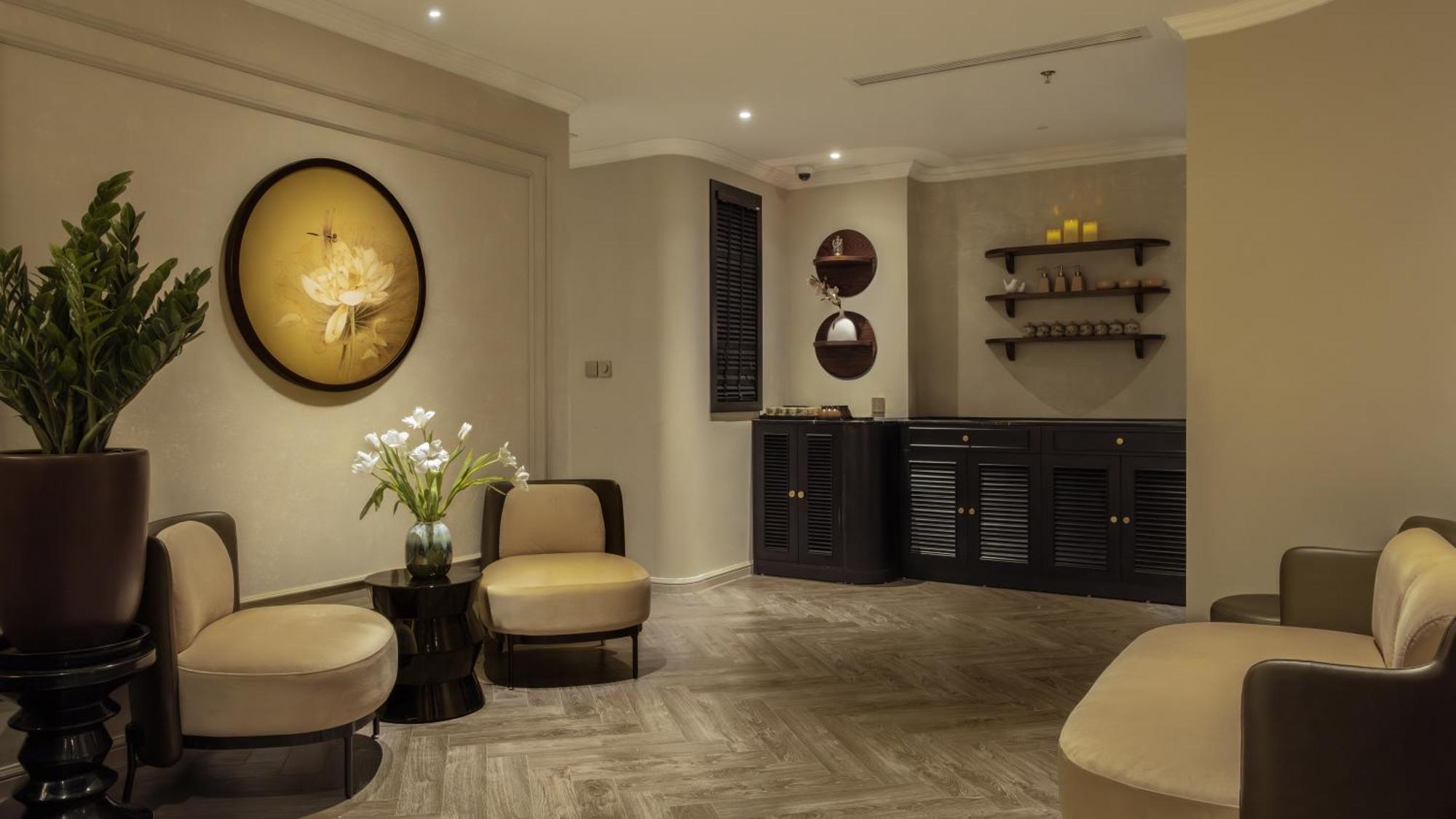Champton 4* Hanoi
