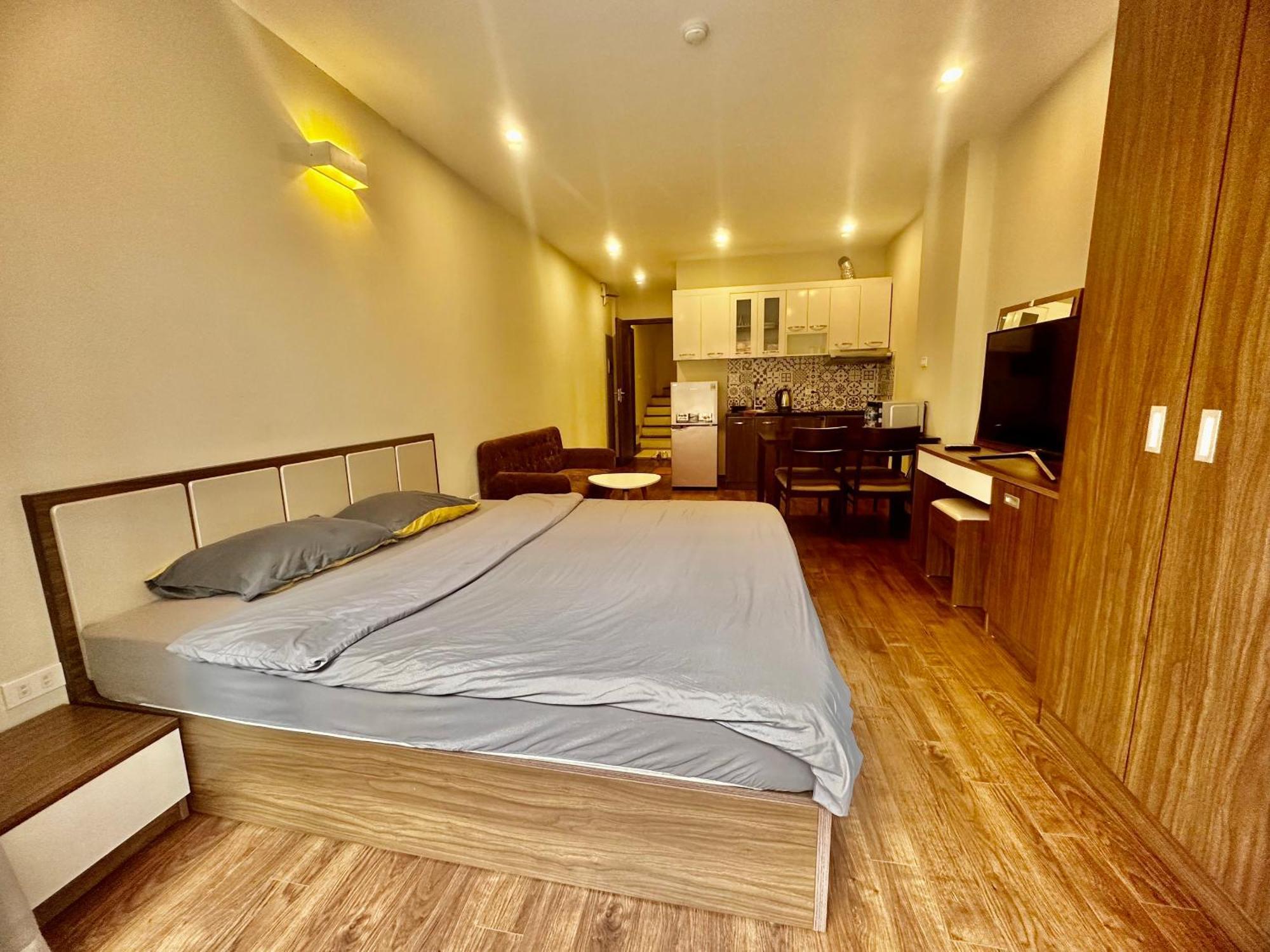 Hotel Luxe Paradise Long Quan 3*