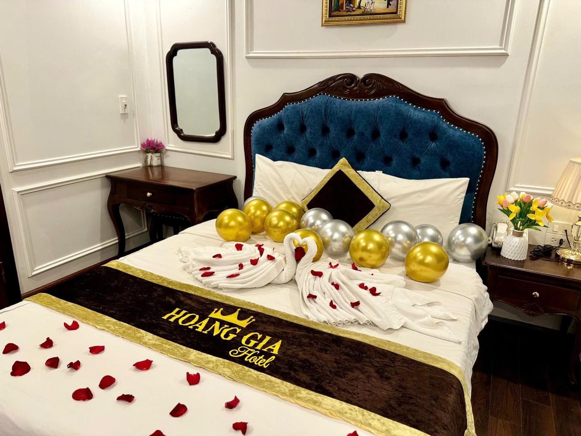 Hoang Gia Nhan Hoa Hotel 3*
