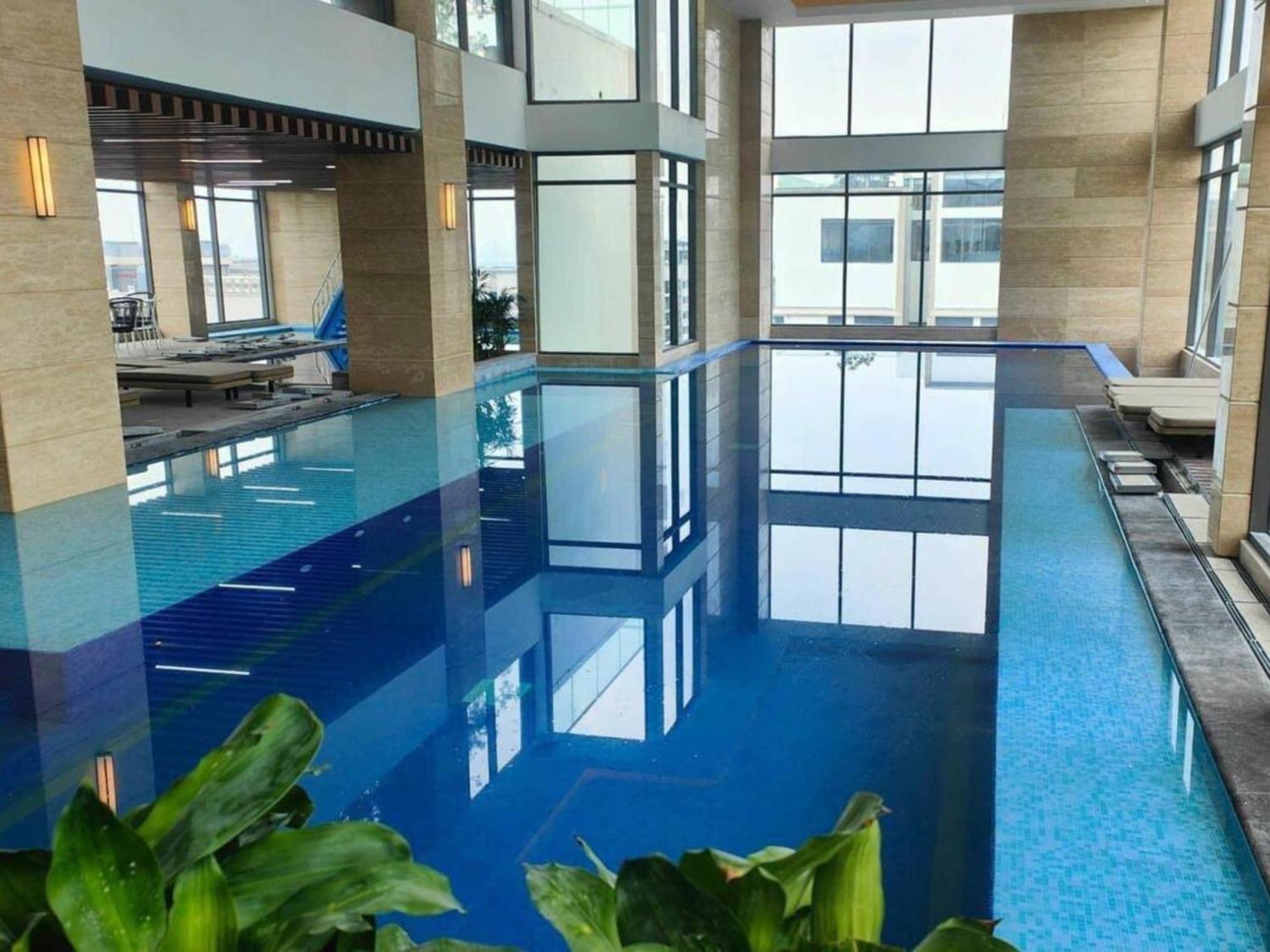 Sunny Deluxe 1-bedroom And 1-living Free Gym