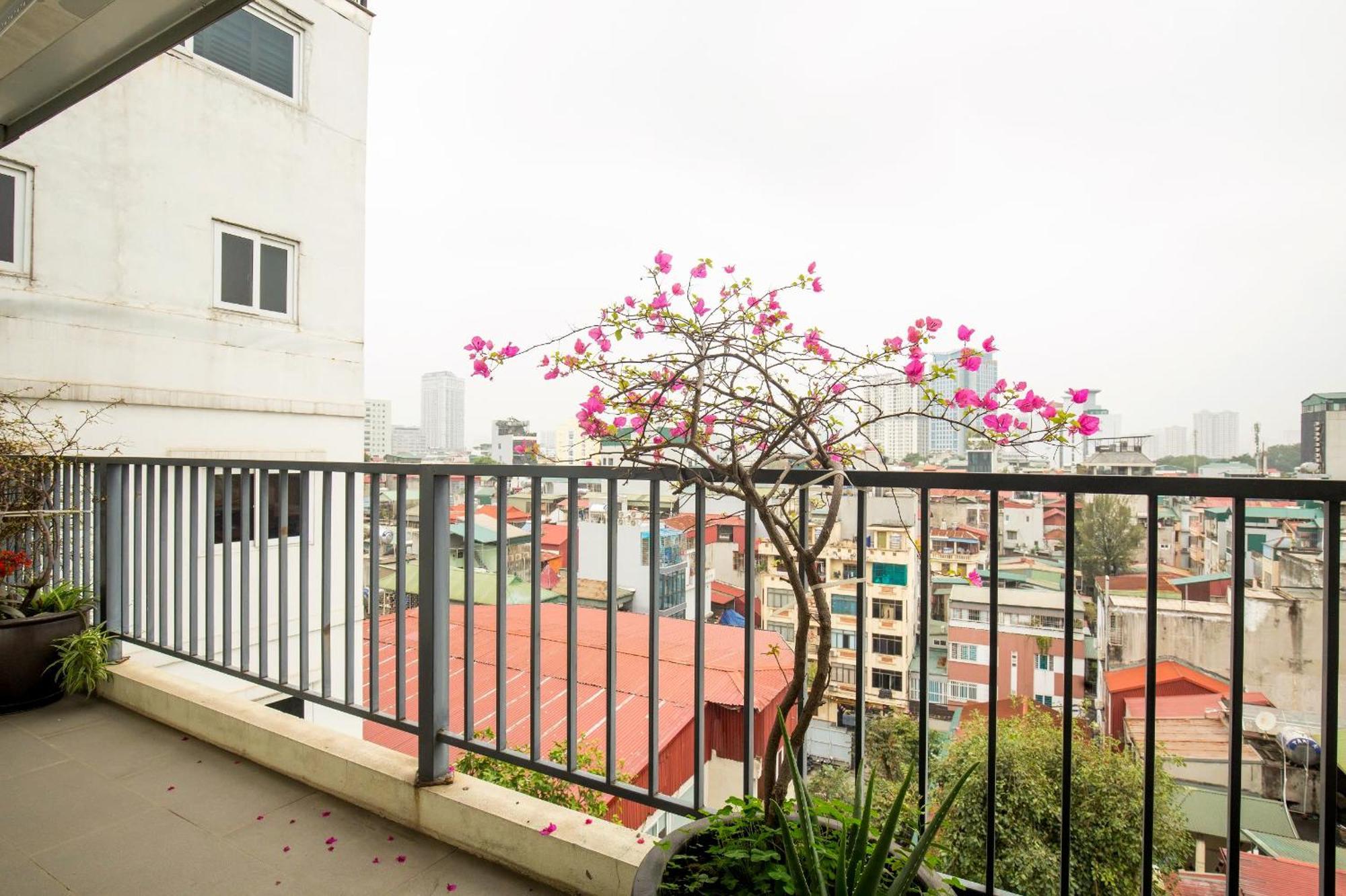 Apartment Sakamoto By Xoi Residences At Ba Dinh Center Of *