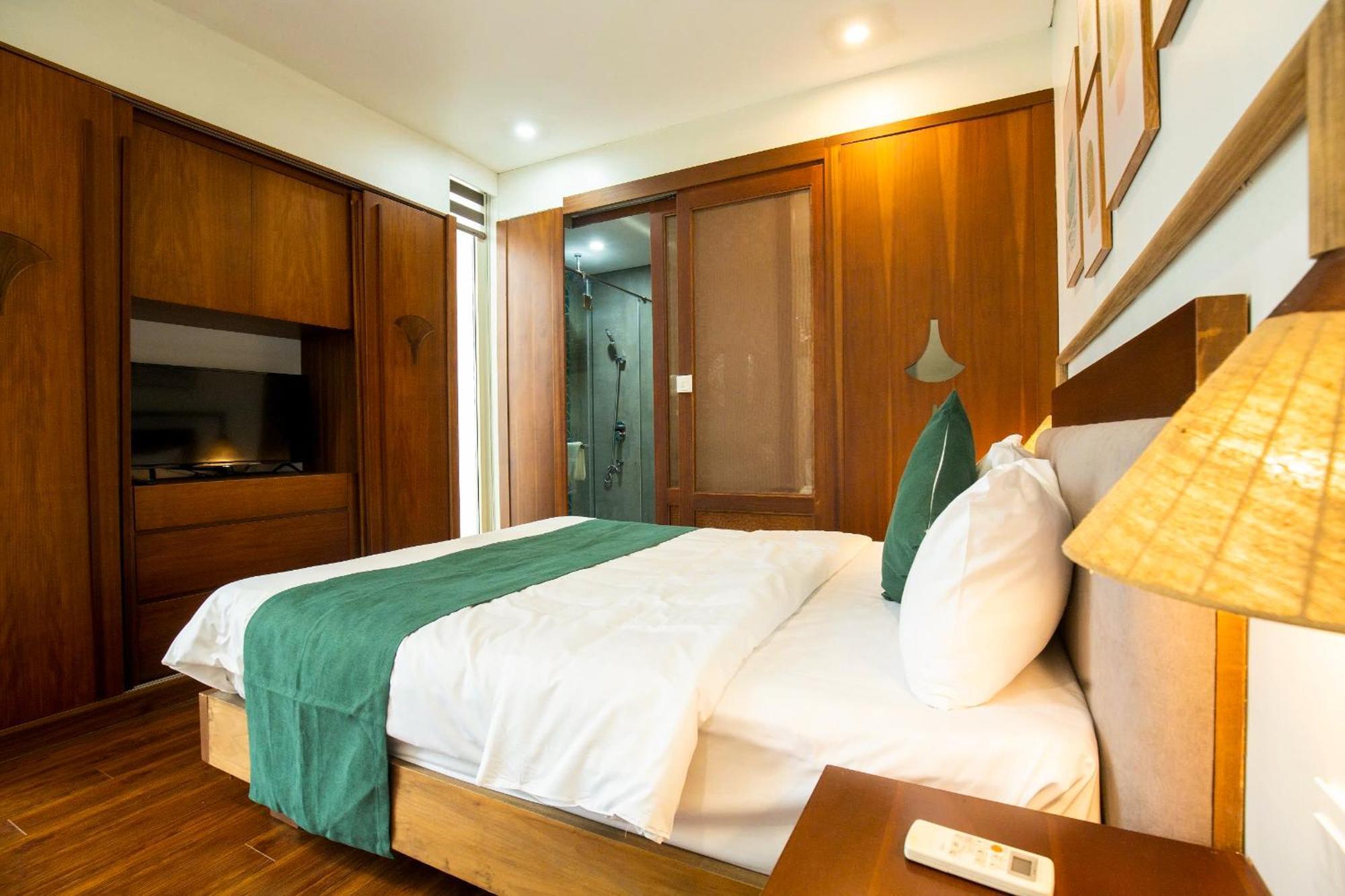 Apartment Sakamoto By Xoi Residences At Ba Dinh Center Of
