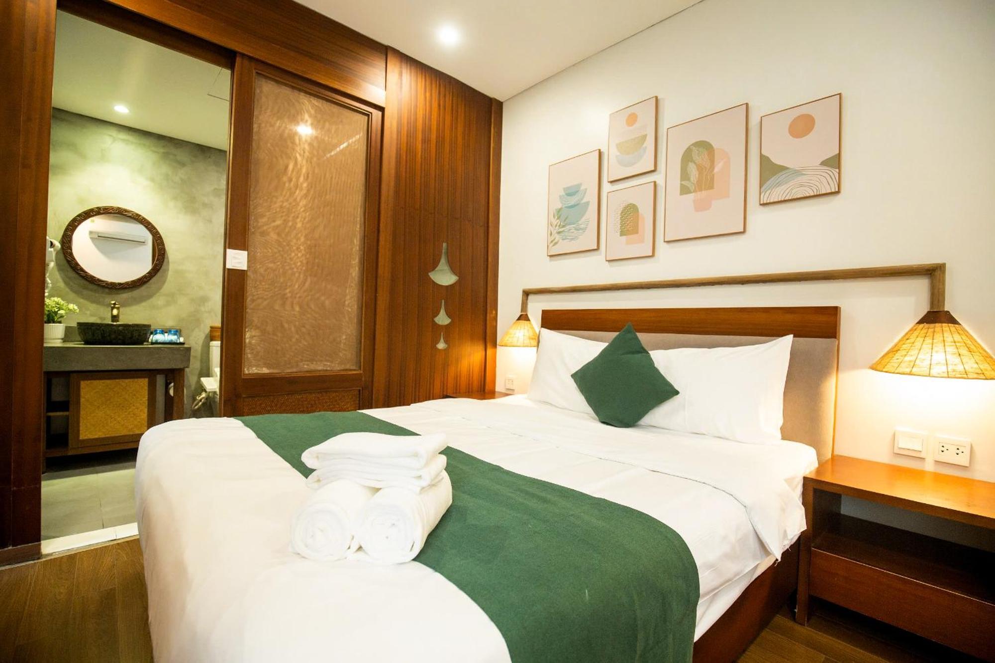 Sakamoto By Xoi Residences At Ba Dinh Center Of *