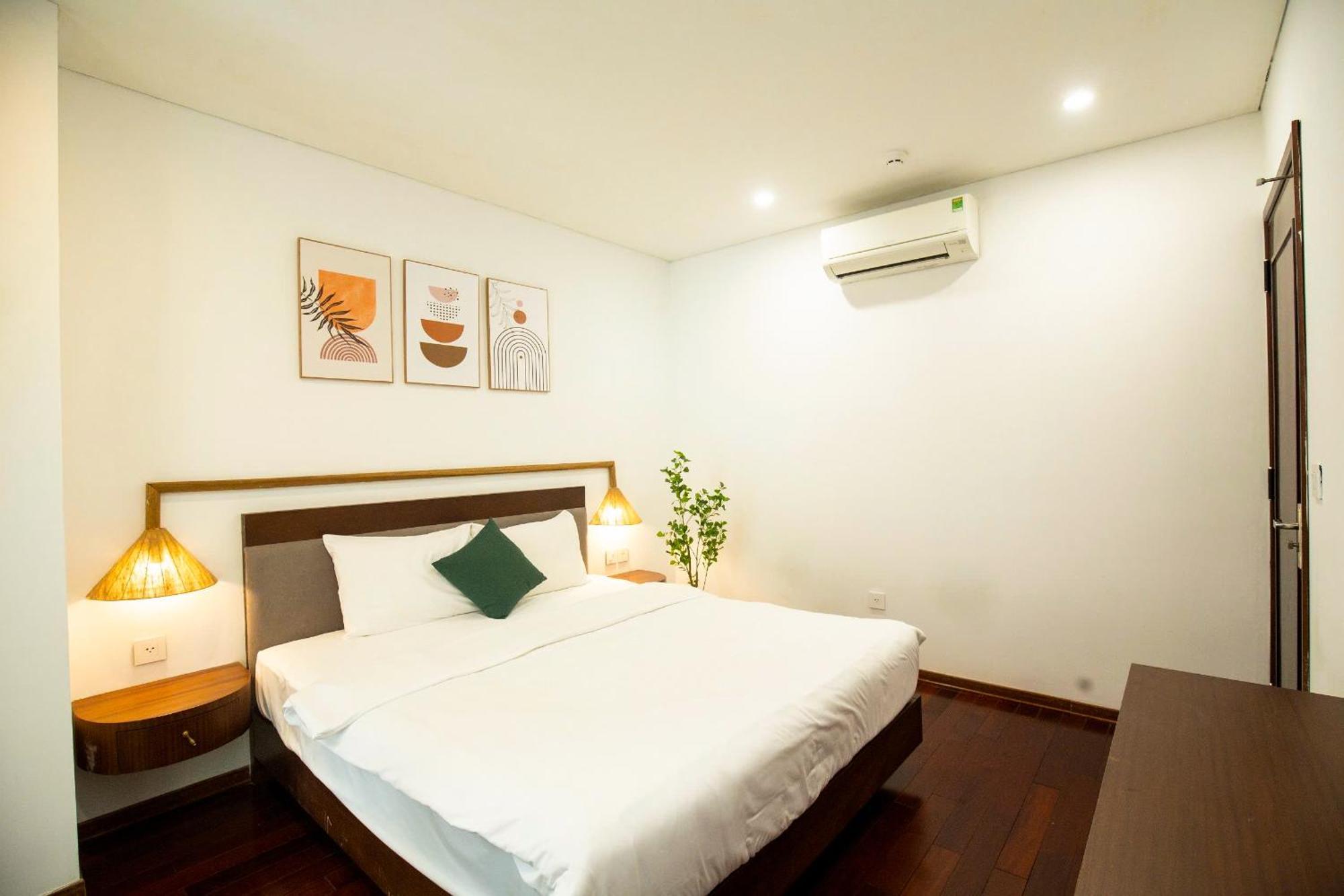 Apartment Sakamoto By Xoi Residences At Ba Dinh Center Of *