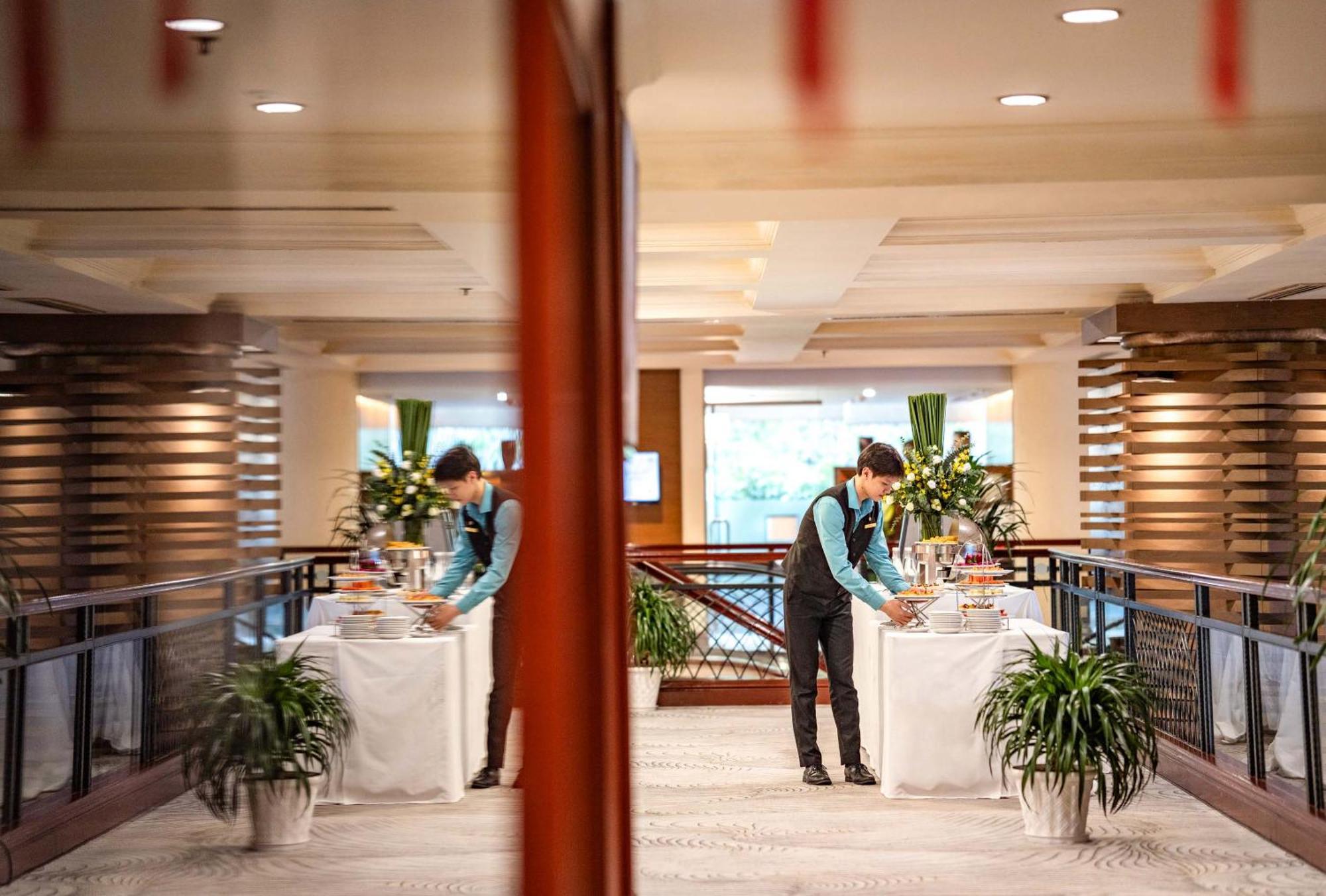 Pan Pacific Hotel