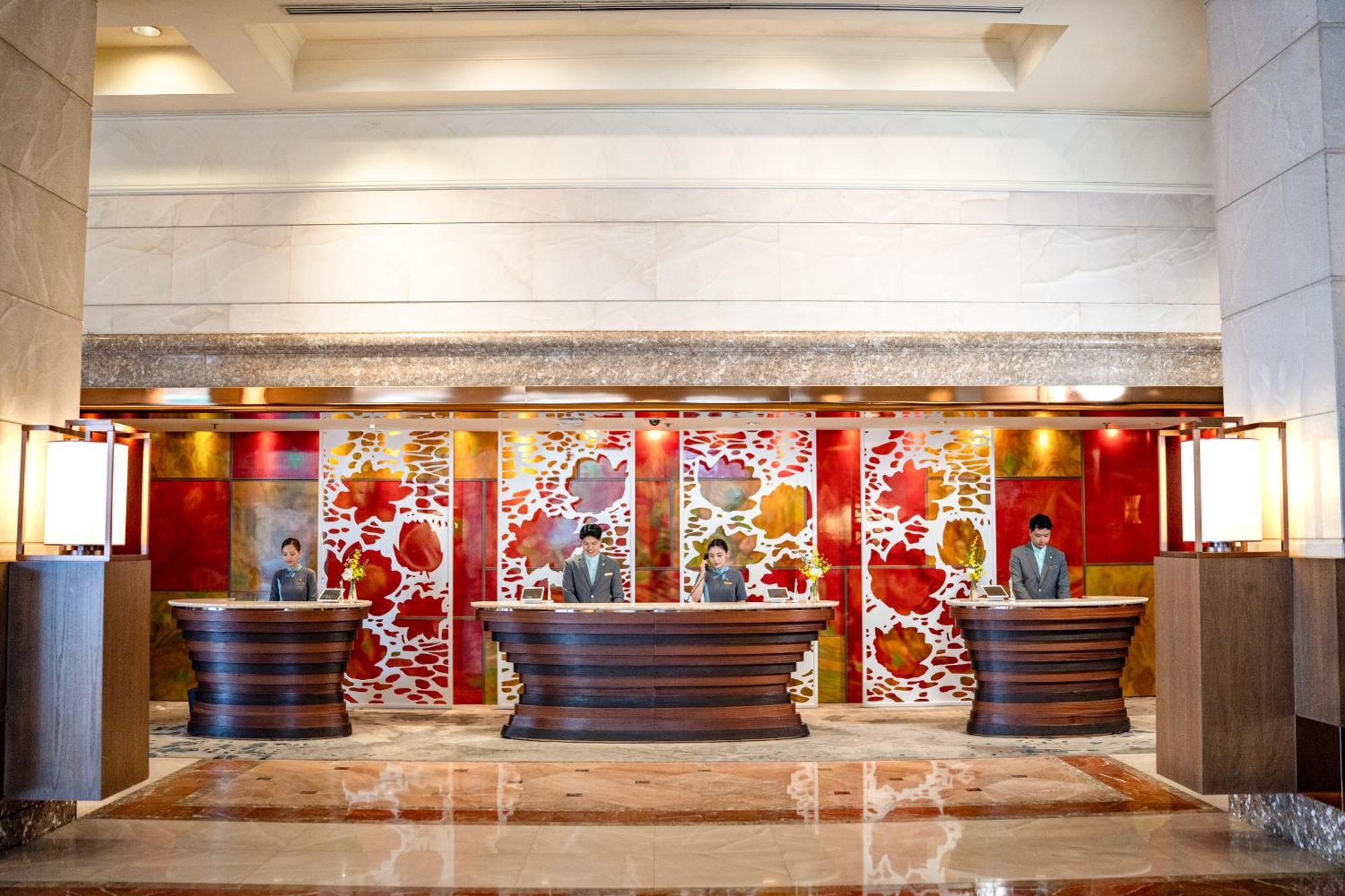 Khách sạn Pan Pacific 5*