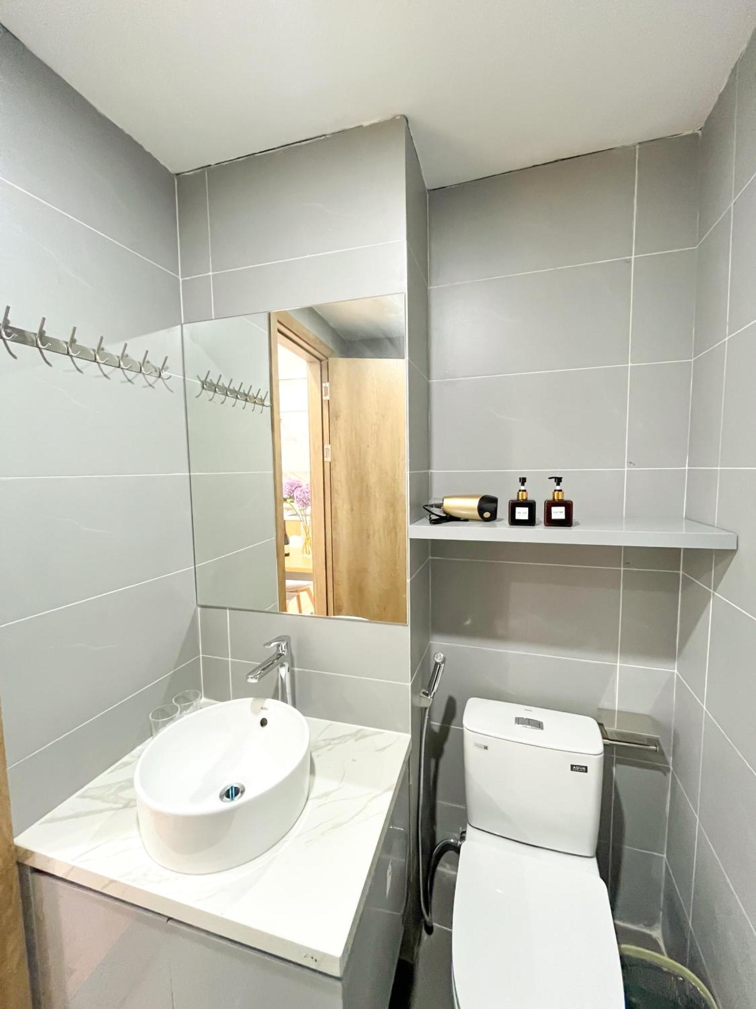 Guest house Amazing Housing Long Quan
