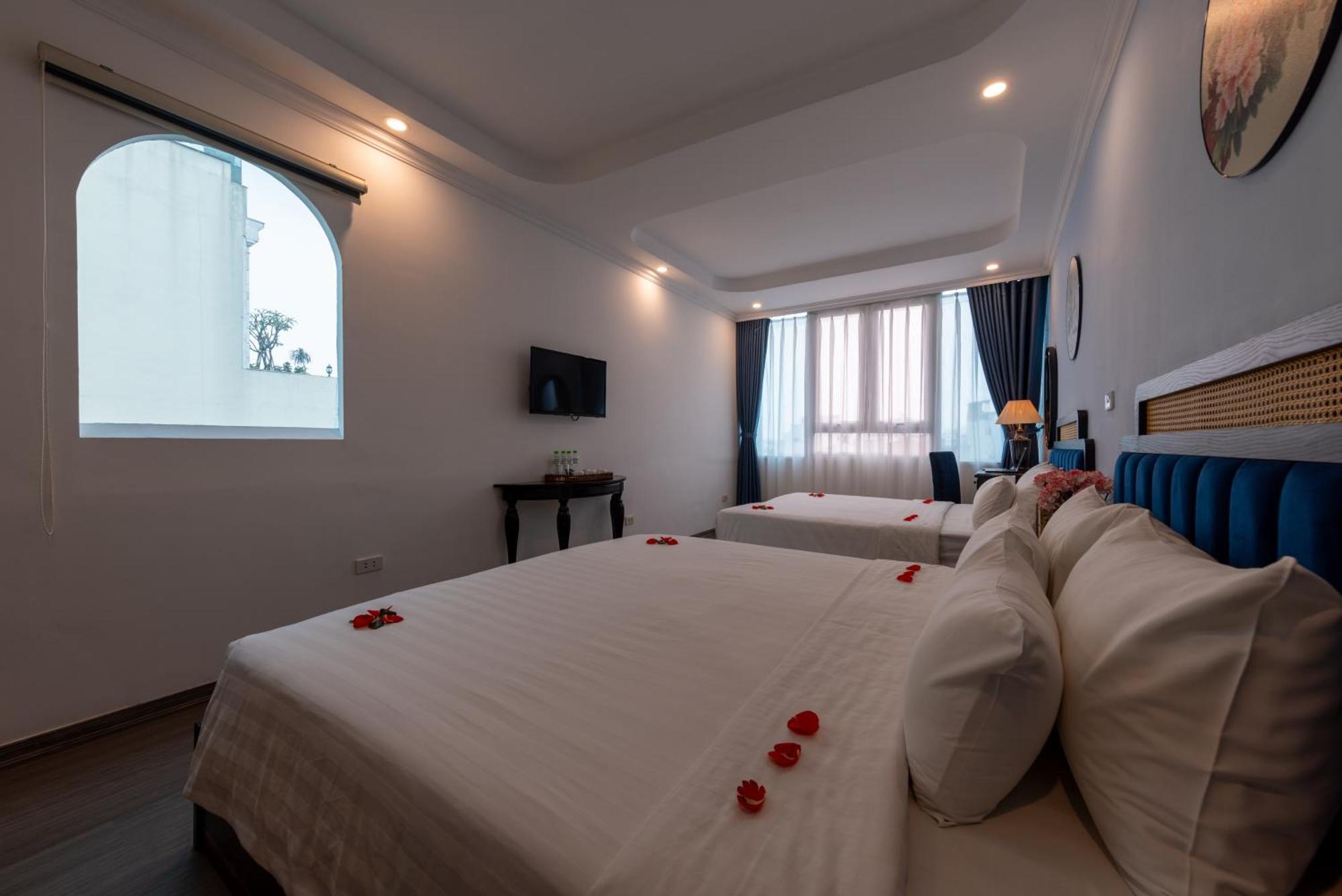 Hotel Mai Charming And 3*