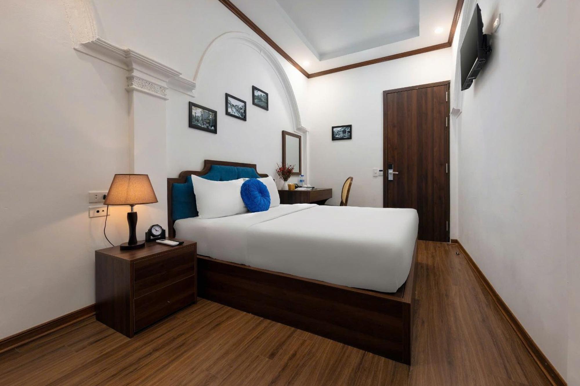 Hotel The Ambery Boutique & Travel