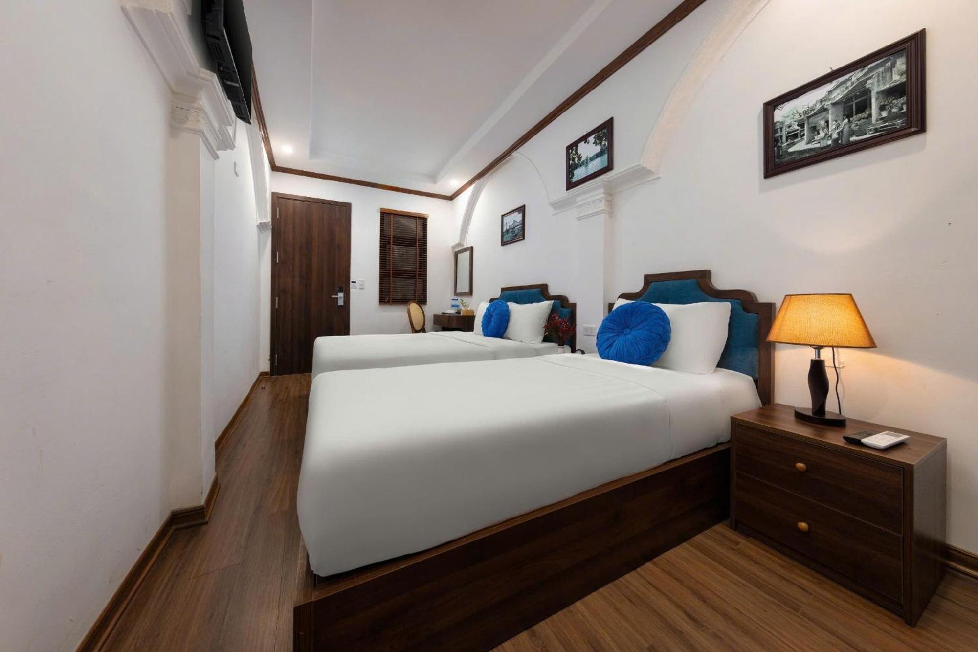The Ambery Boutique & Travel 3*