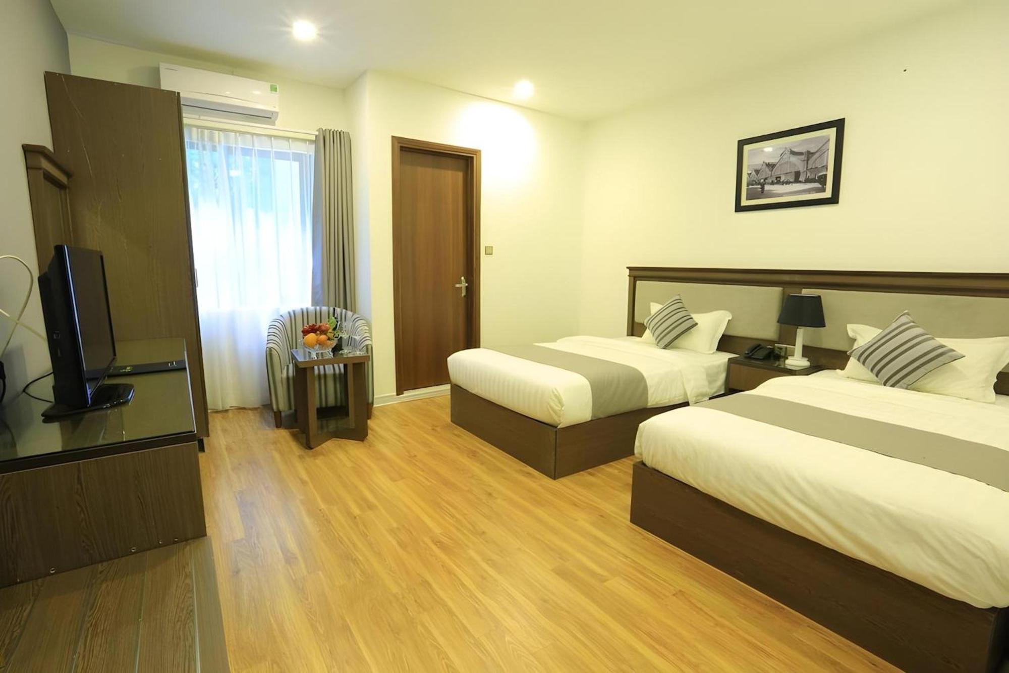 Hotel Collection O Le Grand - The Tryst 3*