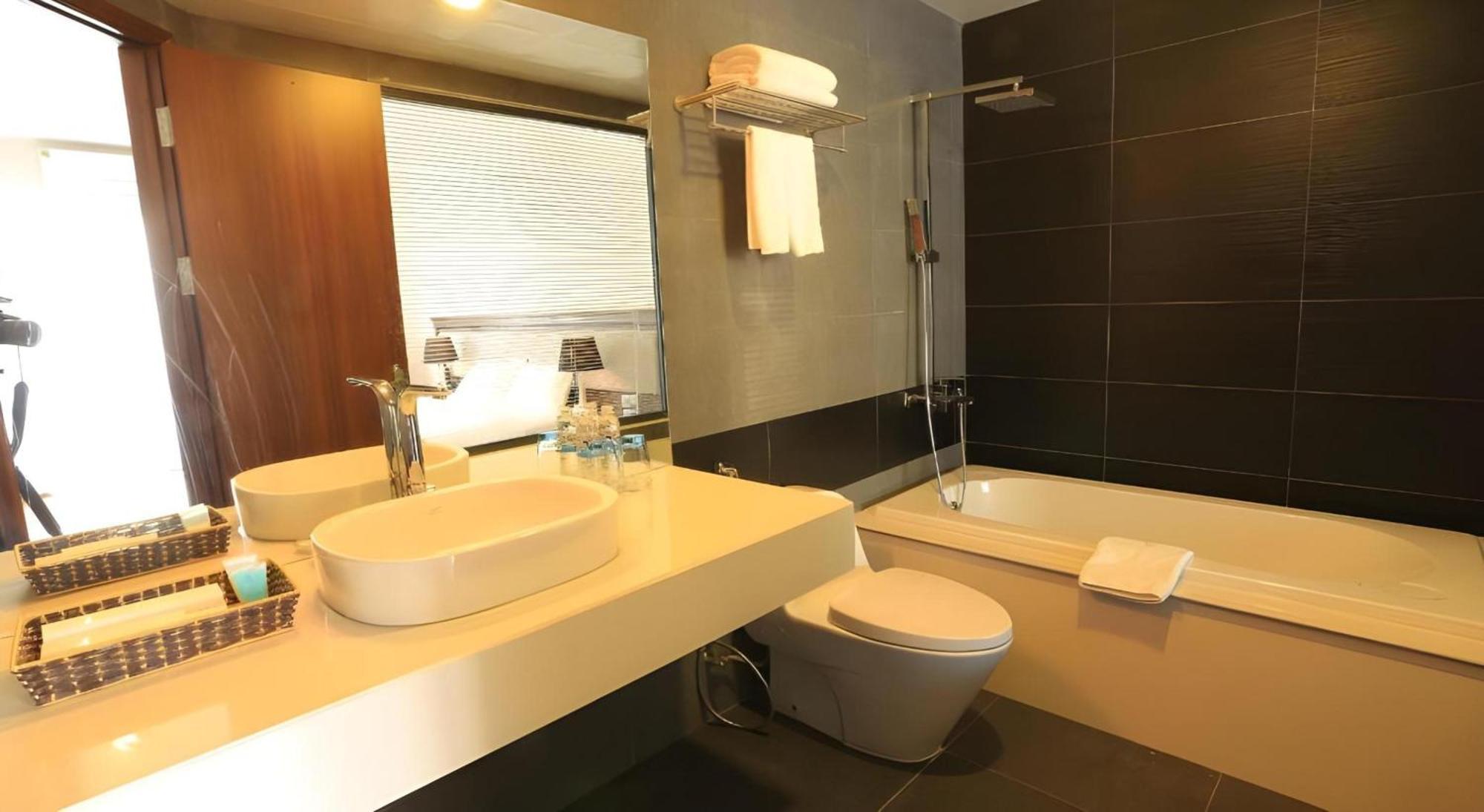Collection O Le Grand - The Tryst Hotel Hanoi