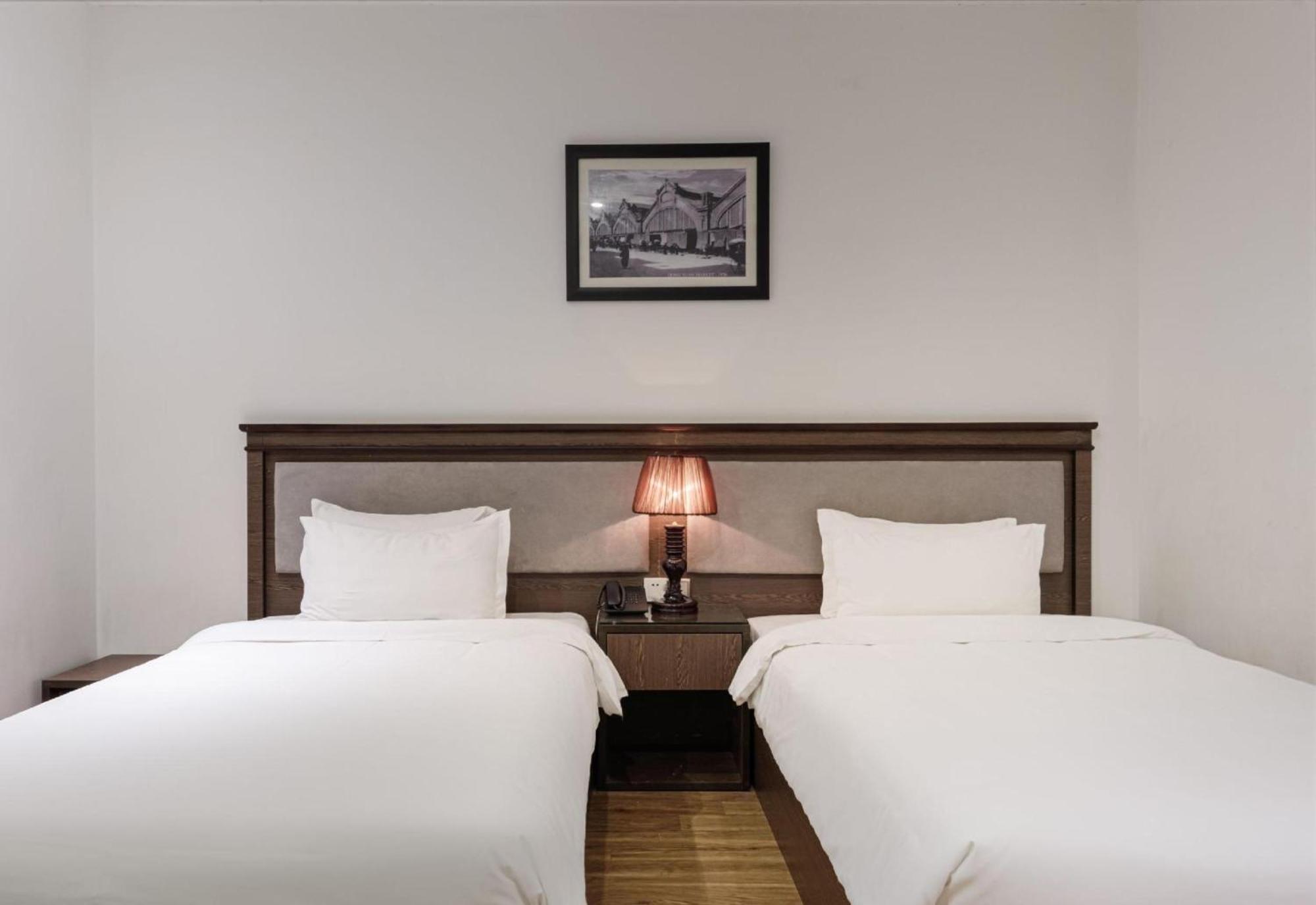 Collection O Le Grand - The Tryst Hanoi