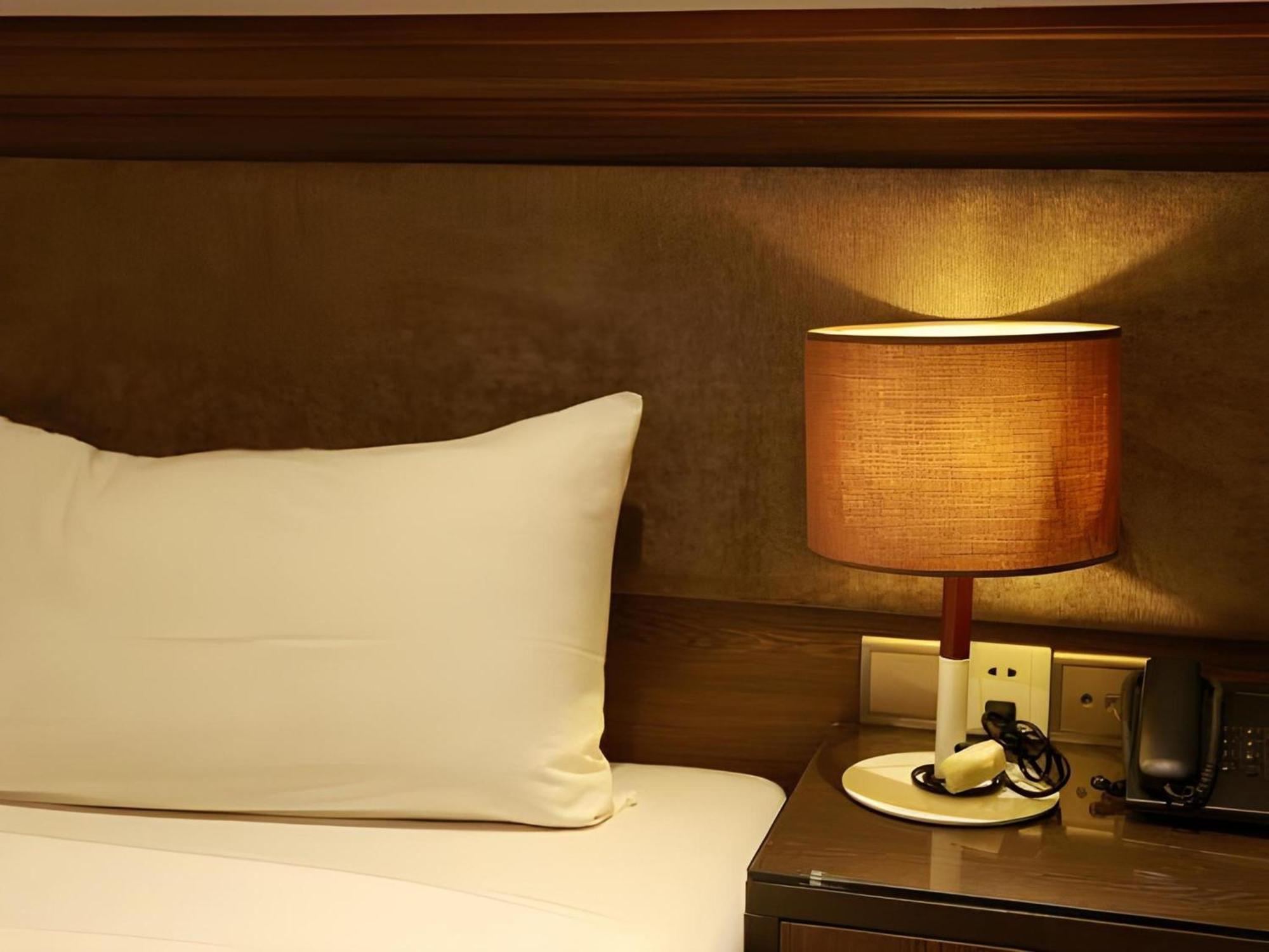 Collection O Le Grand - The Tryst Hanoi
