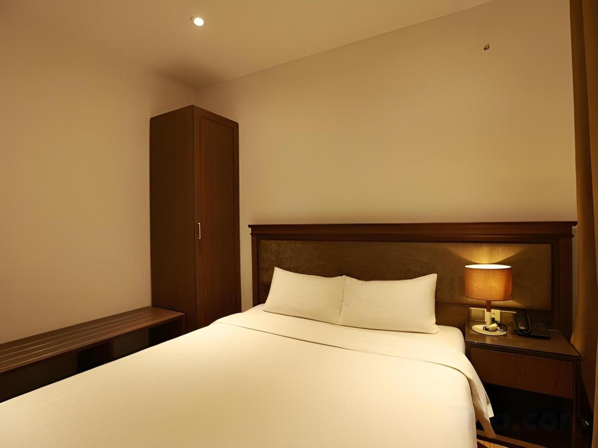Collection O Le Grand - The Tryst Hanoi