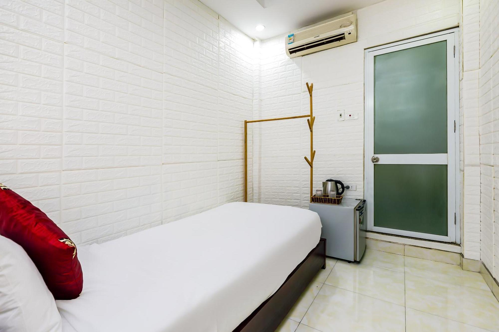 Khách sạn Oyo 604 Queen Spot-on 2*