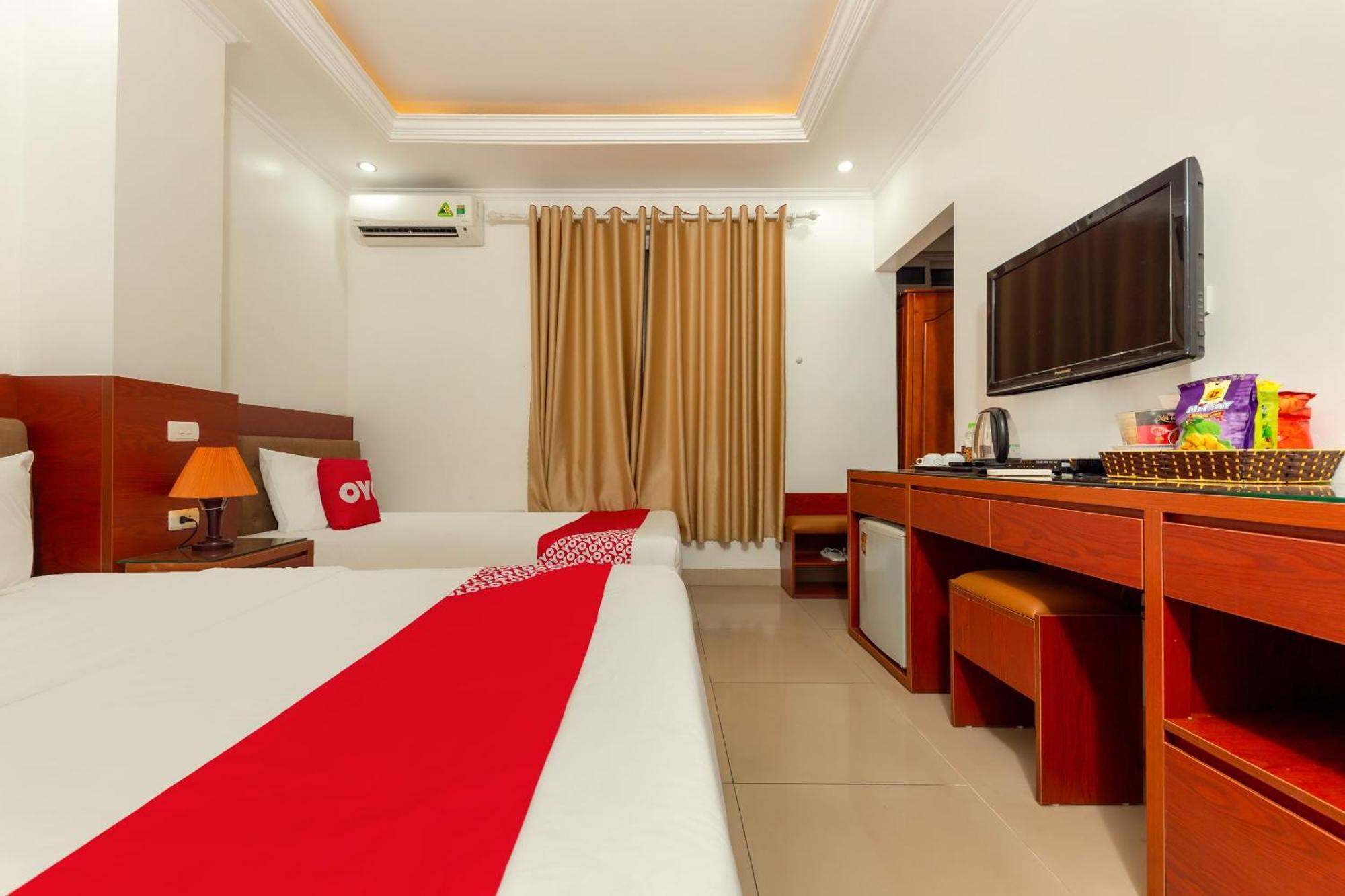 Hotel Oyo 387 Bach Duong