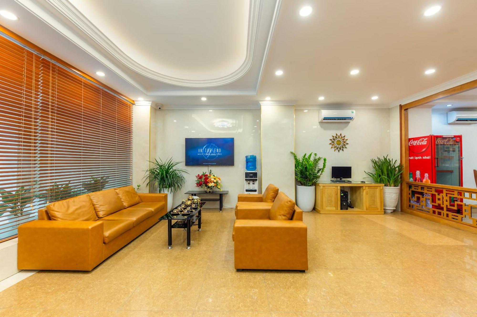 Hotel Oyo 387 Bach Duong 3*