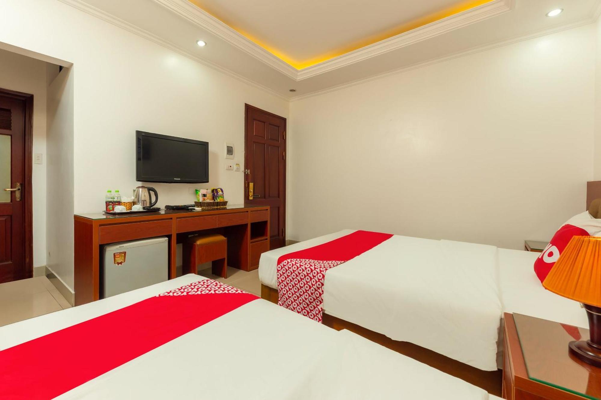 Oyo 387 Bach Duong 3*