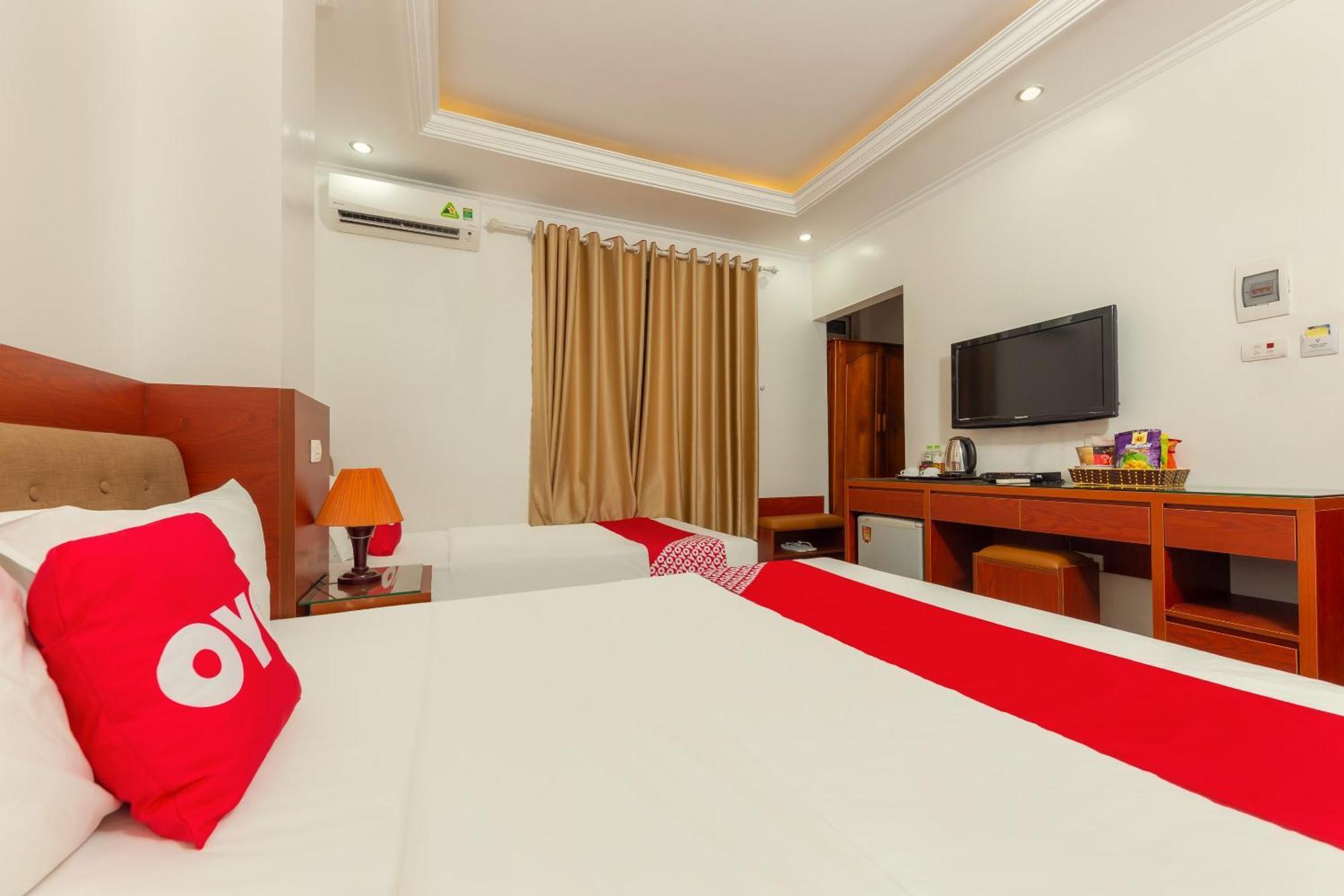 Hotel Oyo 387 Bach Duong 3*