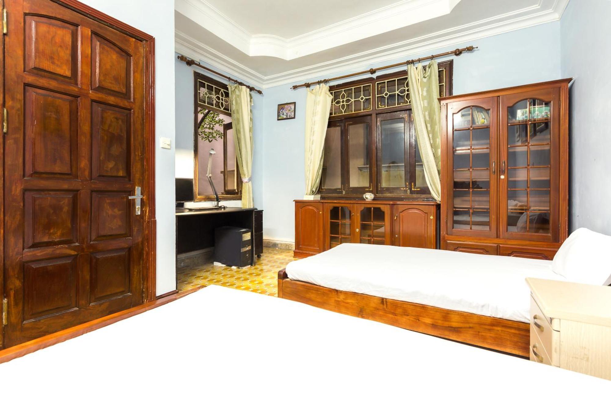 Chikoo Spot-on Hotel 2*