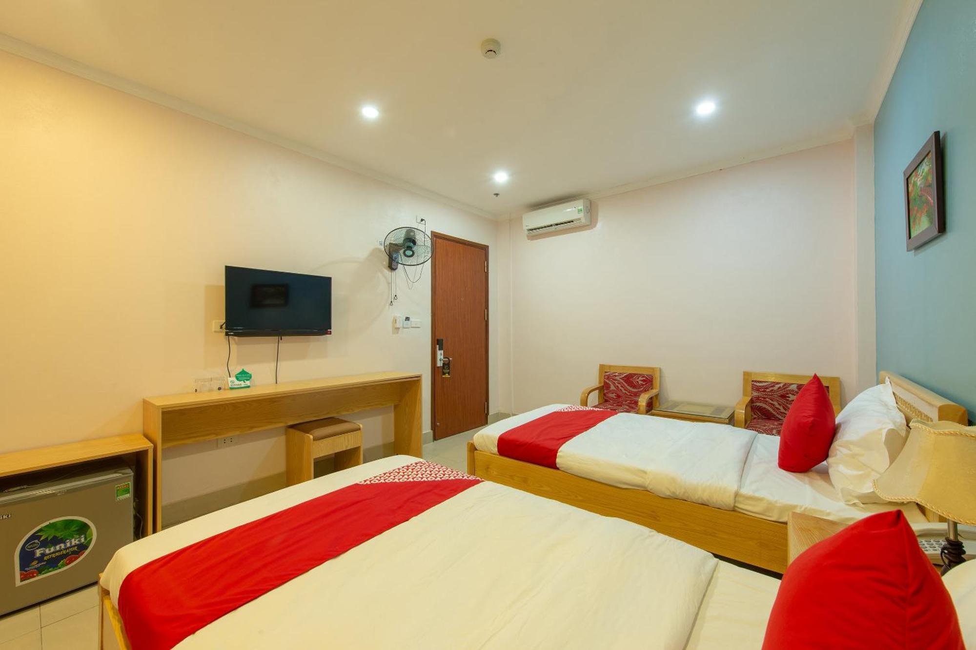 Capital O 417 Truong Son Hotel