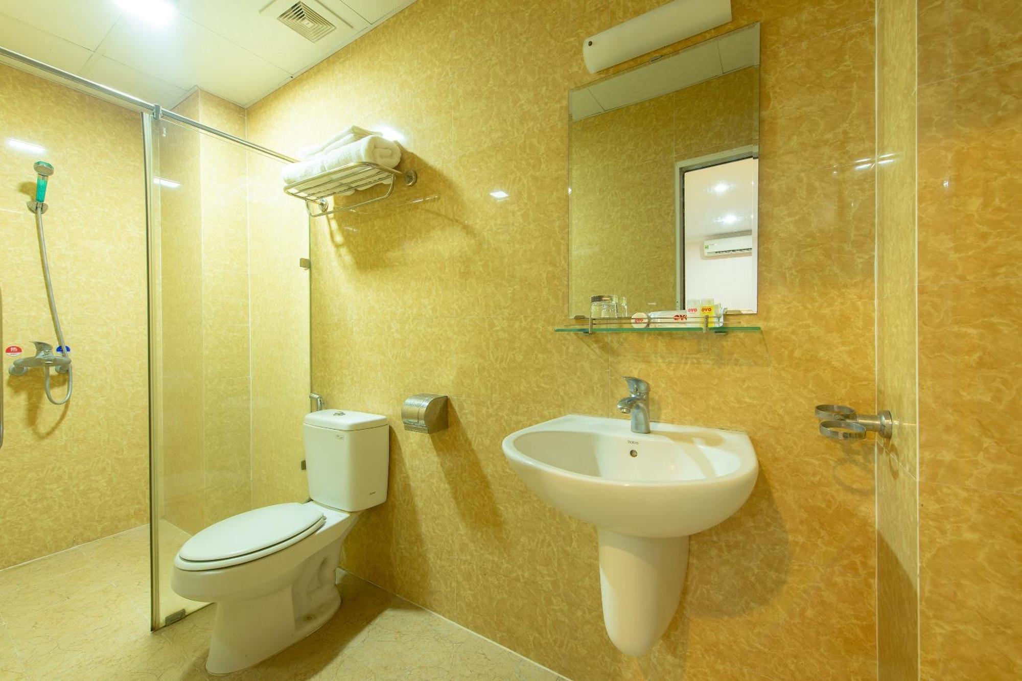 Hotel Capital O 417 Truong Son Hanoi