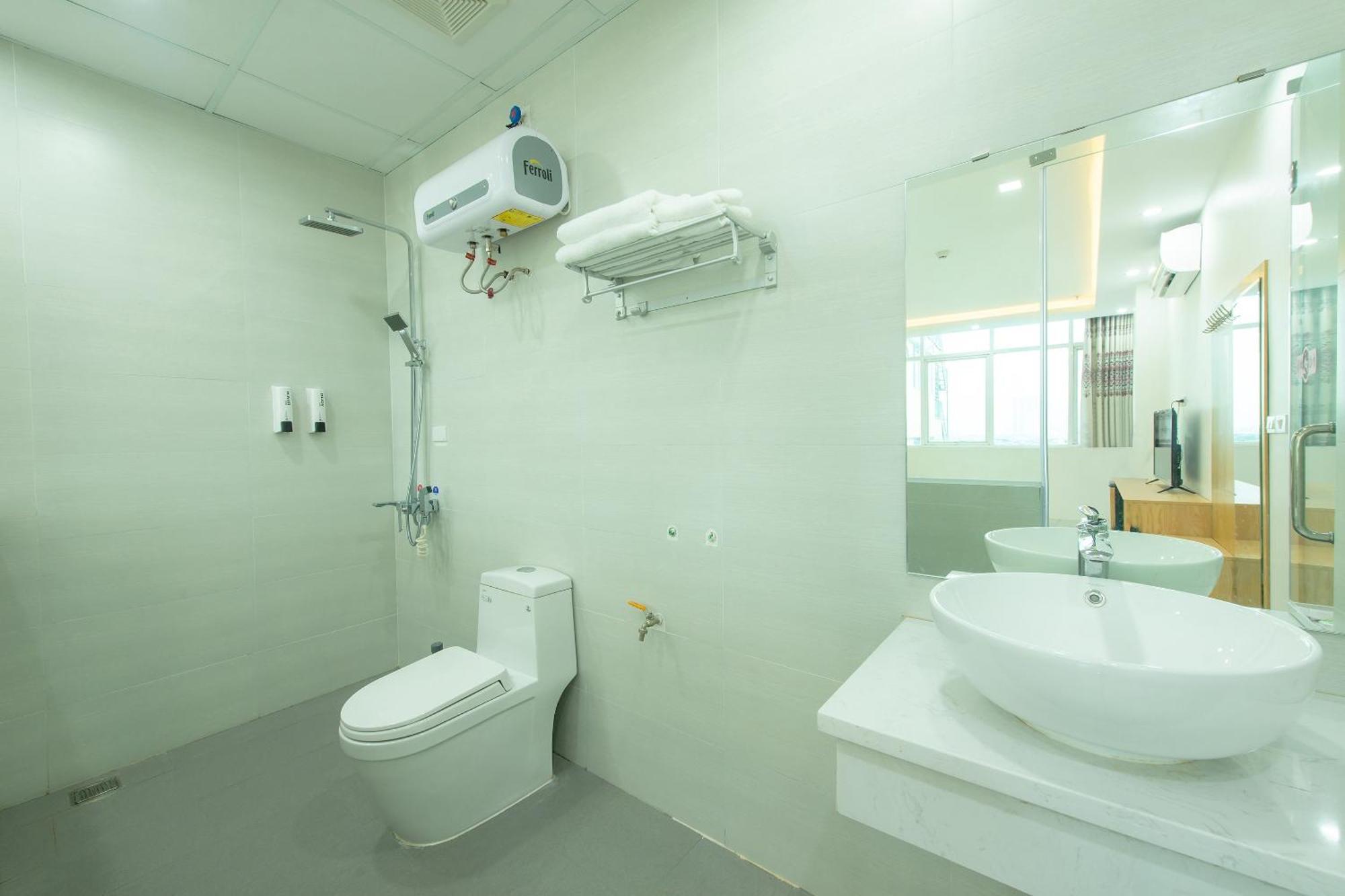 Hotel Capital O 417 Truong Son