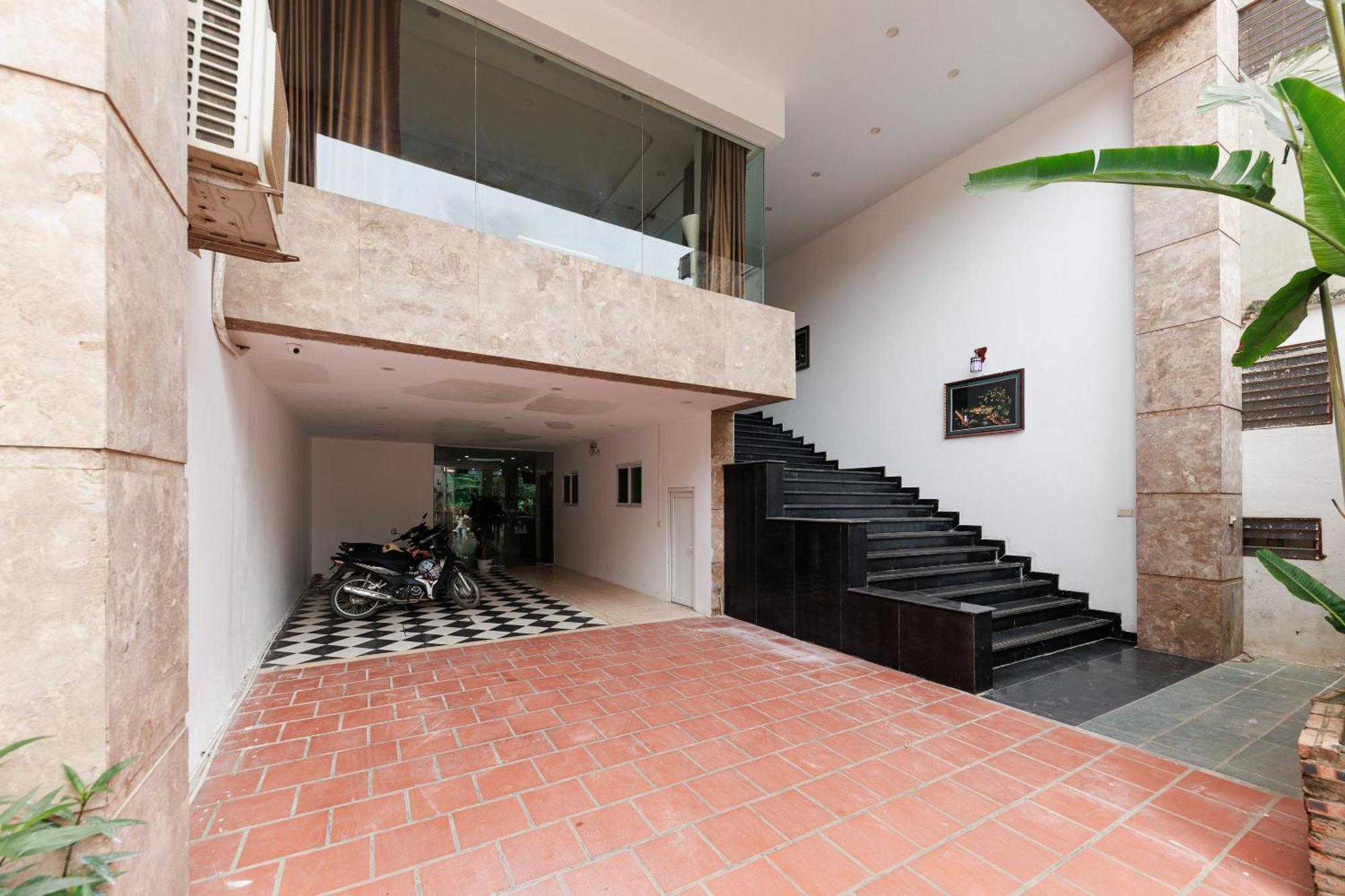 Hotel Oyo 472 Lenka