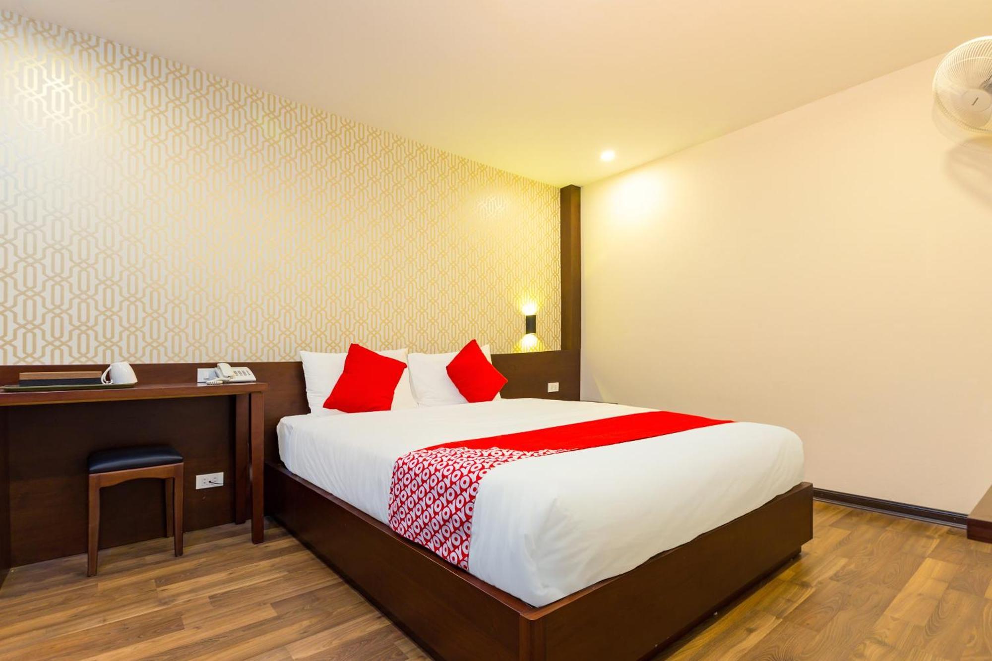 Hotel Oyo 930 Thang Long